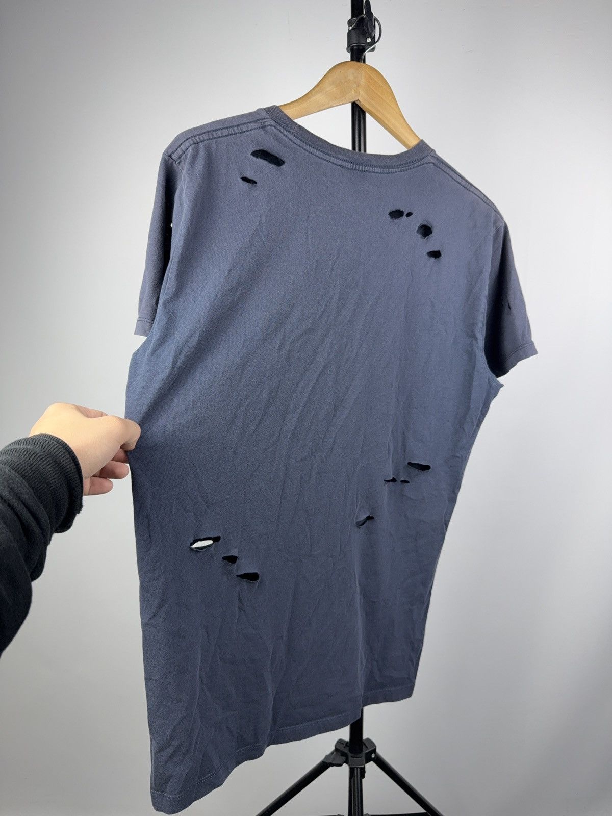 Diesel 00s Luxury Diesel Distressed Destroyed Logo T-Shirt Faded Size US XL / EU 56 / 4 - 14 Thumbnail