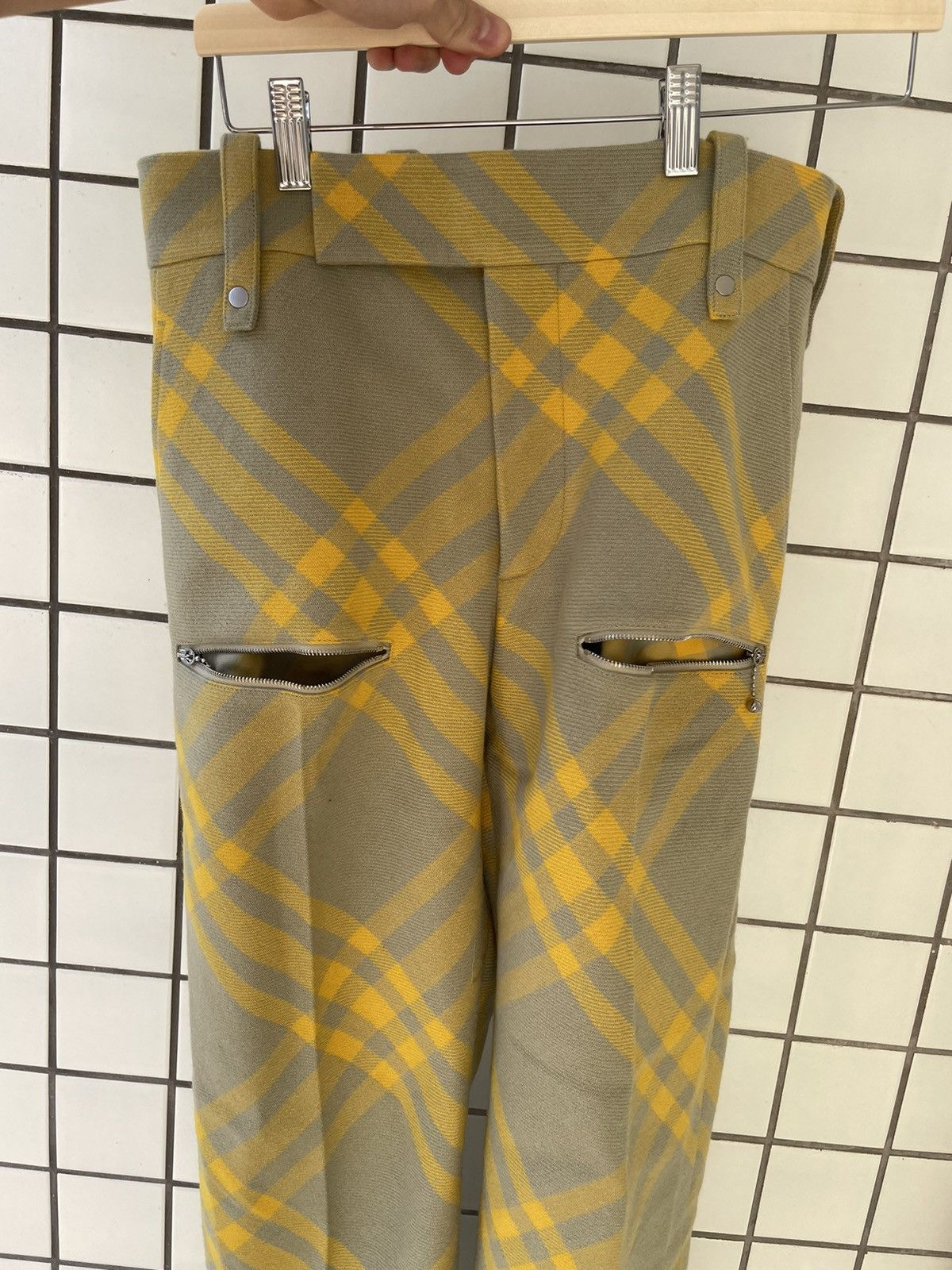 Burberry Burberry runway wool trouser by Daniel Lee Size US 30 / EU 46 - 2 Thumbnail