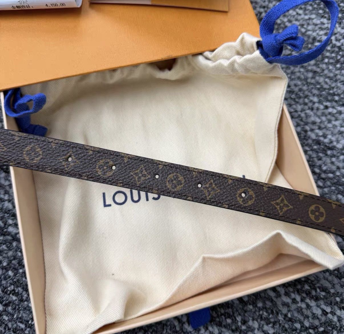 Louis Vuitton Louis Vuitton Initiales Reversible Monogram Belt J42 Size ONE SIZE - 4 Thumbnail