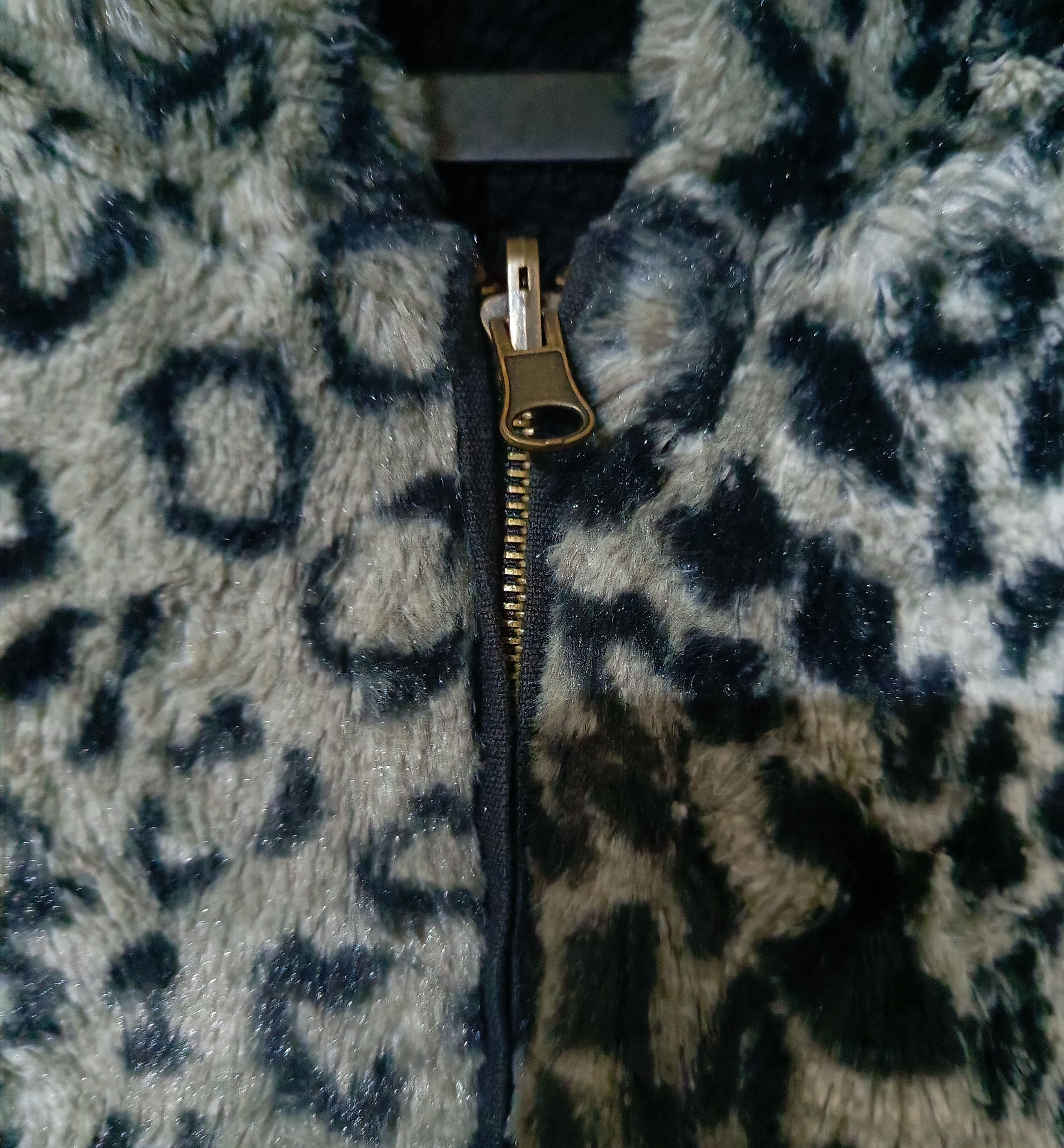 Le Grande Bleu (L.G.B.) white leopard Reversible Size US S / EU 44-46 / 1 - 6 Thumbnail