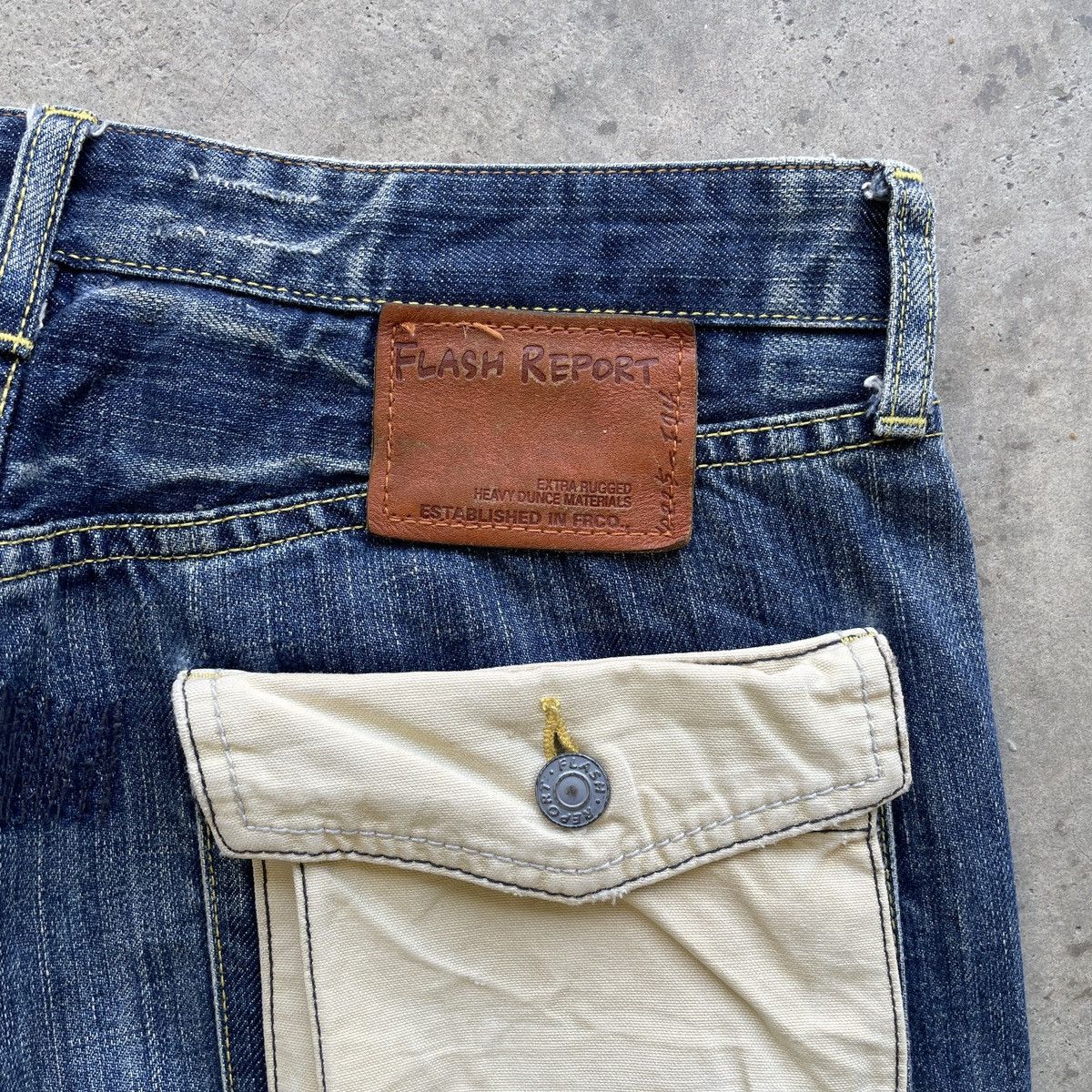 Japanese Brand × Jean × Vintage Vintage Japan Flash Report Distressed Faded Jeans Pants W32 Size US 33 - 11 Thumbnail