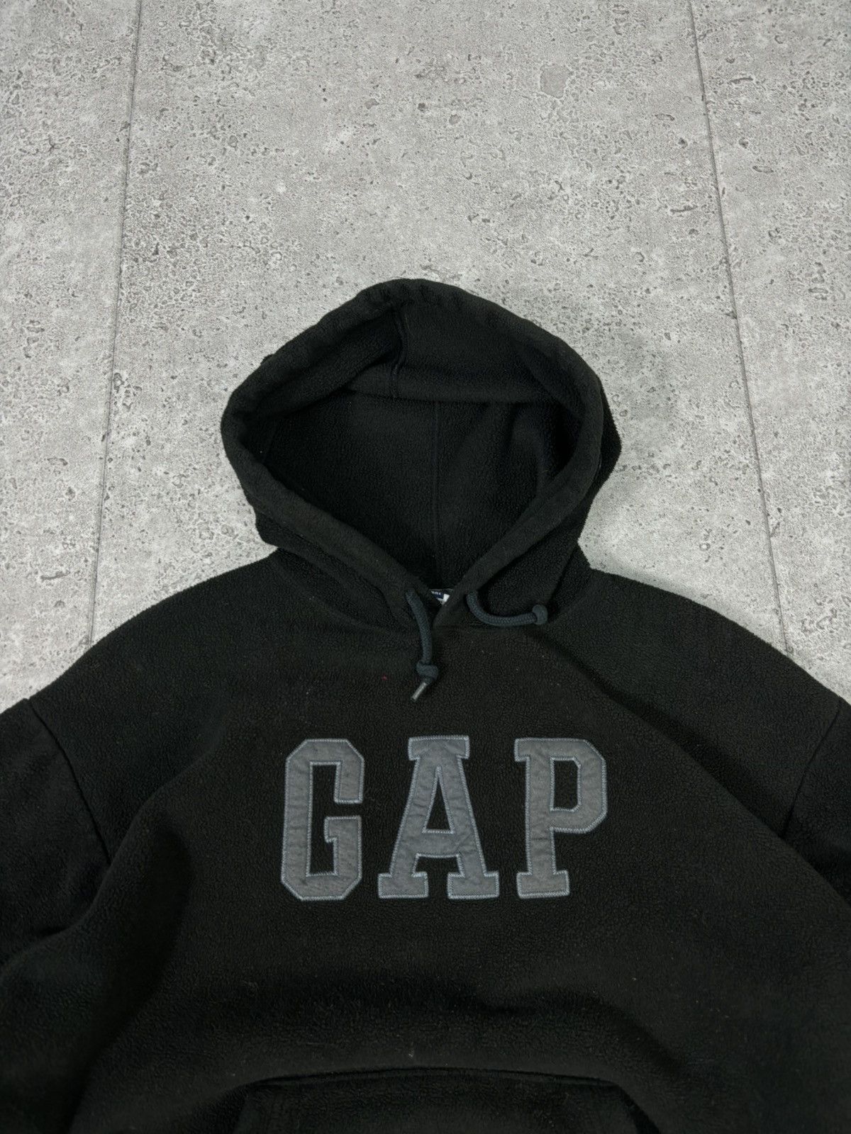 Gap × Japanese Brand × Vintage Vintage GAP Boxy Fleece Hoodie Embroidered Logo Hip Hop Size US L / EU 52-54 / 3 - 1 Thumbnail