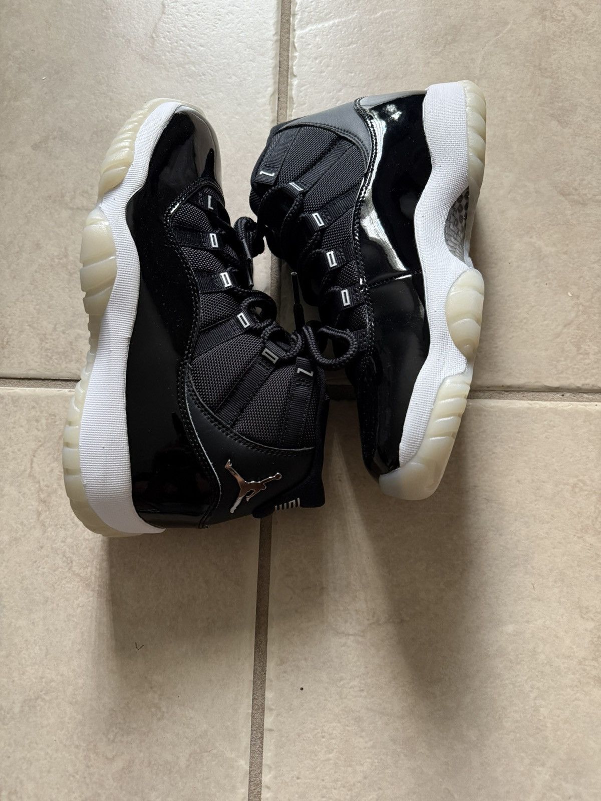 Jordan Brand Size 8 - Jordan 11 Retro High Jubilee / 25th Anniversary Size US 8 / EU 41 - 6 Thumbnail