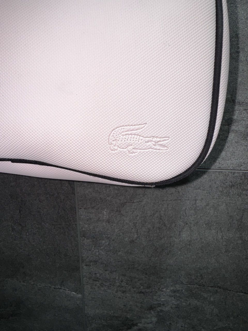 Lacoste Lacoste Vintage Small Women's Pink Hand Bag Size ONE SIZE - 3 Thumbnail