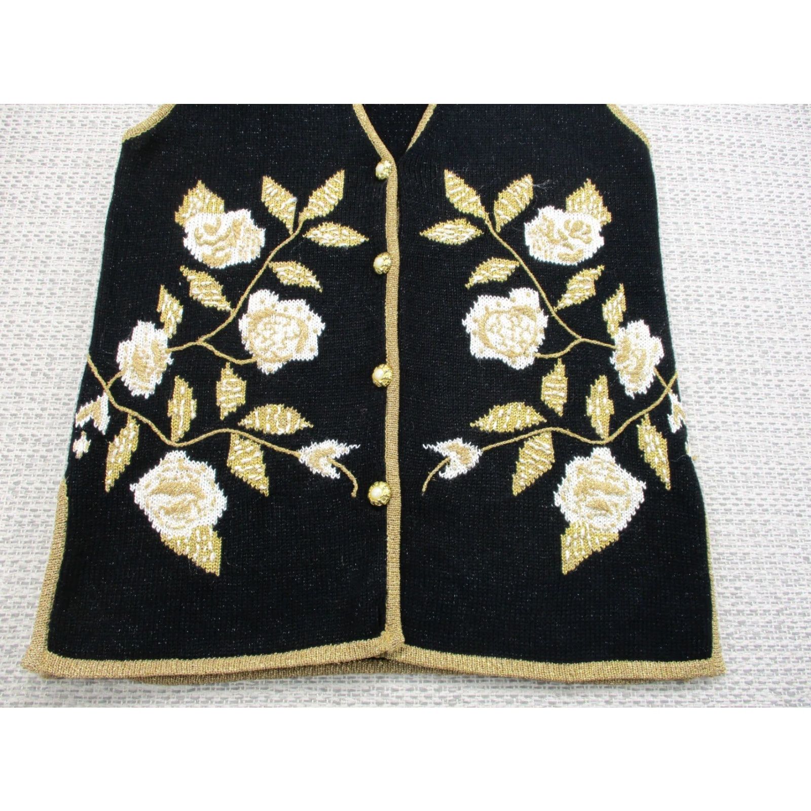 Vintage VTG Jaclyn Smith Sweater Vest Shirt Sleeveless S Black Knit Embroidered Pearl Floral Women's 90s Vintage Theme Size S / US 4 / IT 40 - 2 Thumbnail