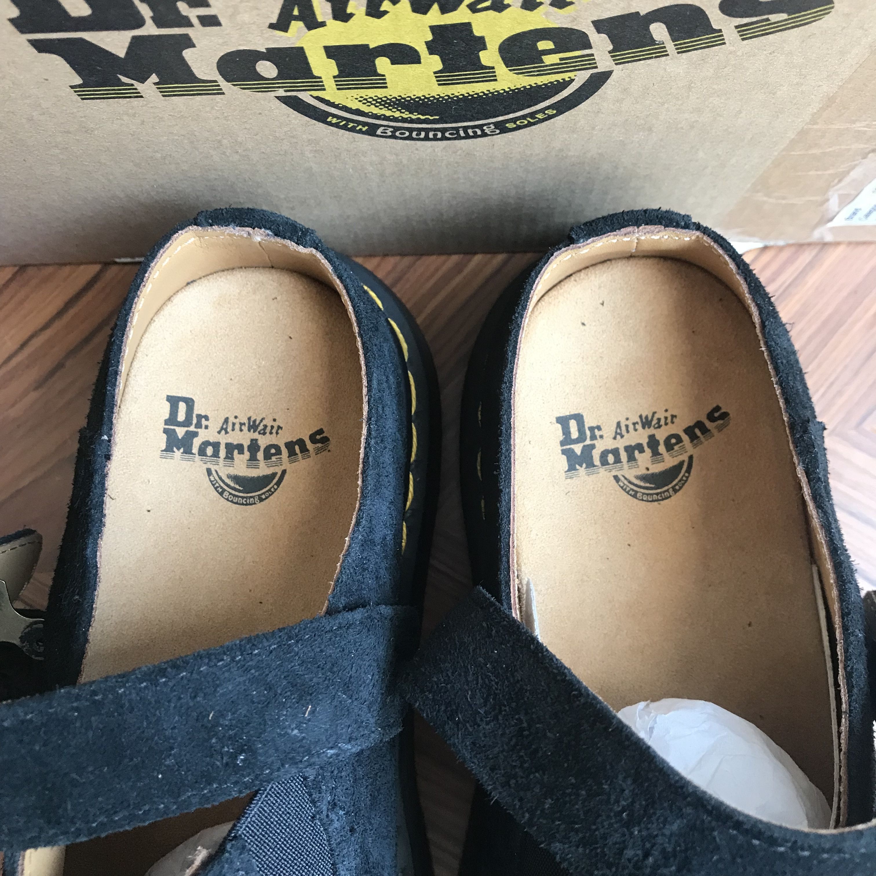 Dr. Martens Dr Martens Isham Dessert Oasis Suede Yellow Stitch Shoe Size US 9 / EU 42 - 12 Thumbnail