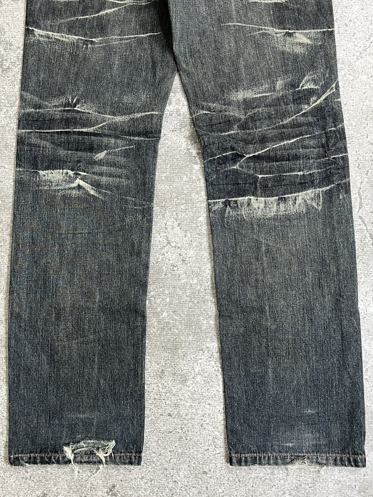 If Six Was Nine 2000s Japanese Brand Lowbox Distressed Jeans Size US 32 / EU 48 - 6 Thumbnail