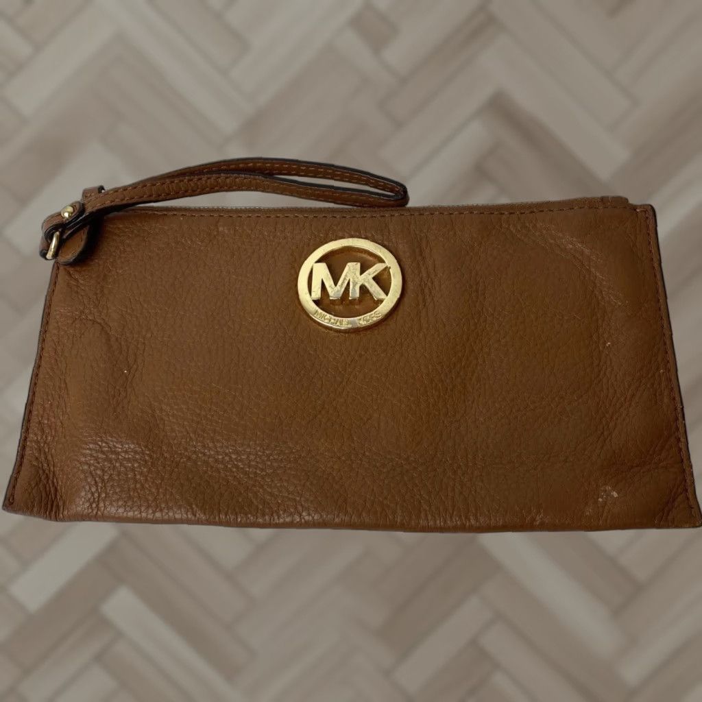 VINTAGE Michael Kors Fulton Leather Zip Clutch Wristlet Large Brown Rose 67-8 Womens Wristlet