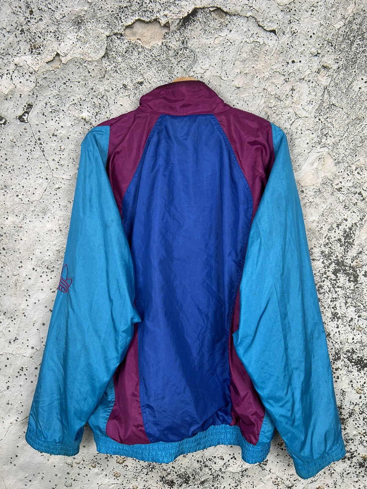 Adidas Adidas 90s Sportswear Light Jacket Streetwear Football Rare Size US M / EU 48-50 / 2 - 5 Thumbnail