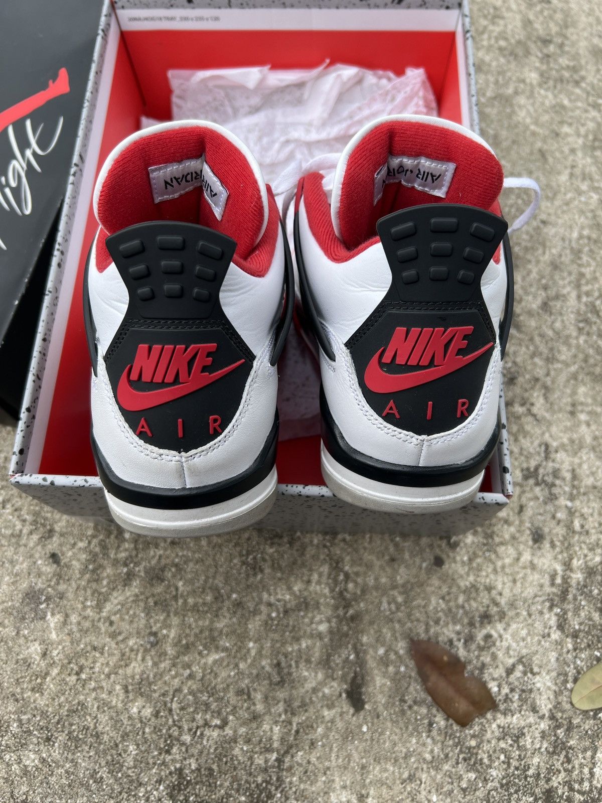 Jordan Brand × Nike Jordan Retro 4 Fire Red Size US 7 / EU 40 - 4 Thumbnail
