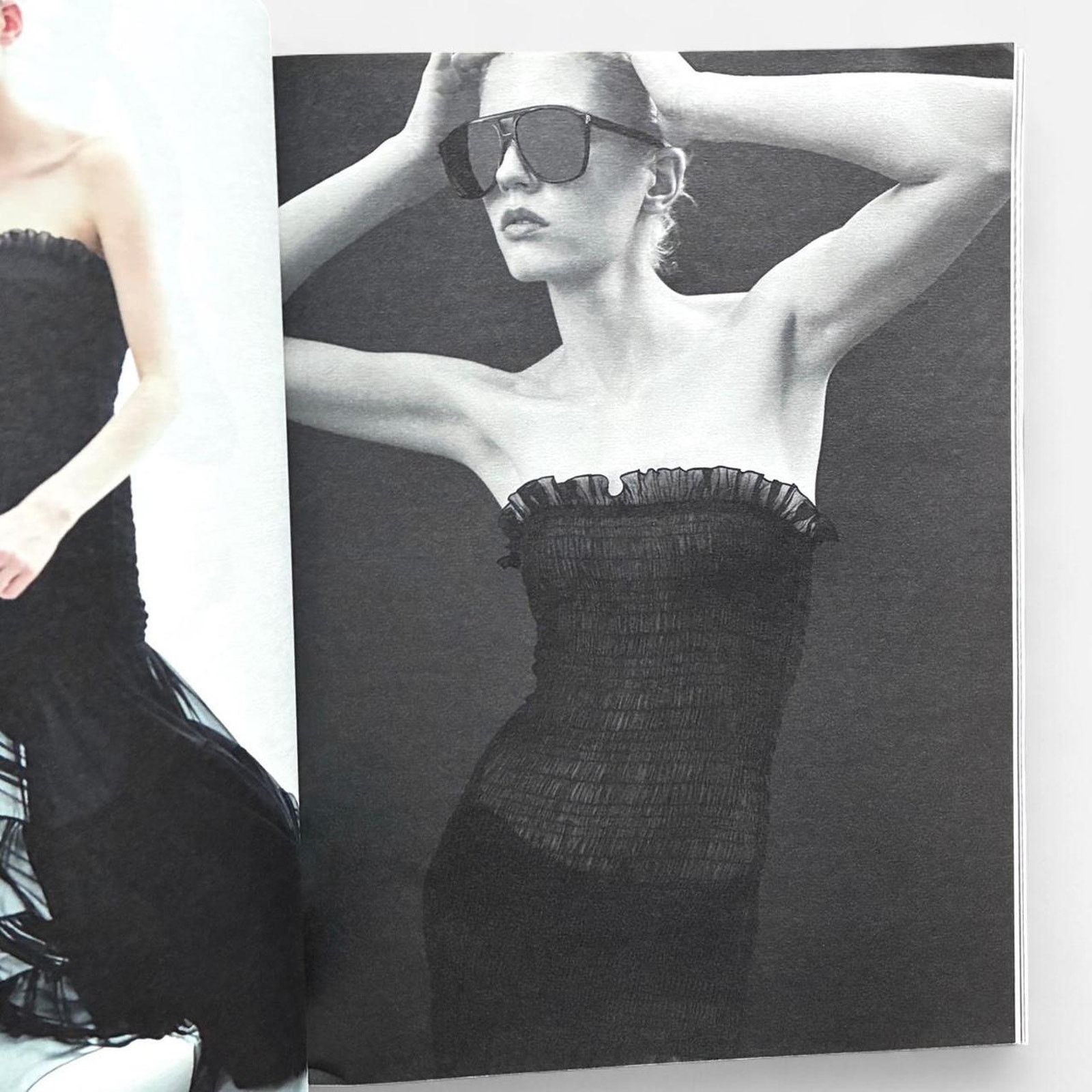 Saint Laurent Paris × Yves Saint Laurent Saint Laurent Anthony vaccarello collection oversized book Size ONE SIZE - 2 Thumbnail