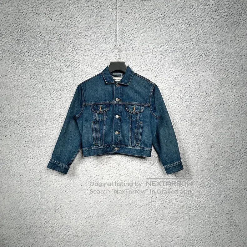 Balenciaga Balenciaga Denim Short Collar Denim Jacket Size XS / US 0-2 / IT 36-38 - 1 Thumbnail