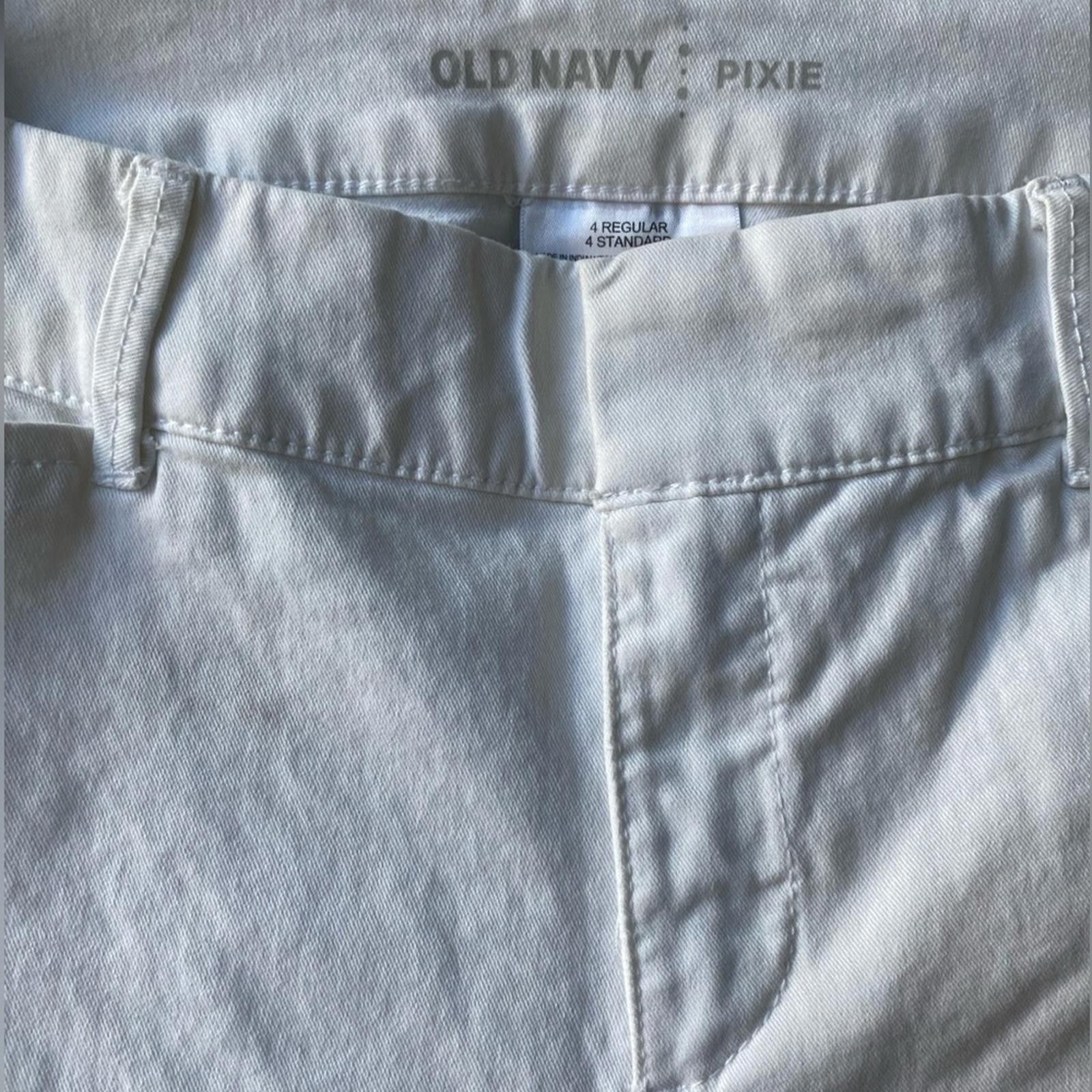 Old Navy Old Navy White Denim Pixie Pant Size 4 Size 27" / US 4 / IT 40 - 3 Thumbnail