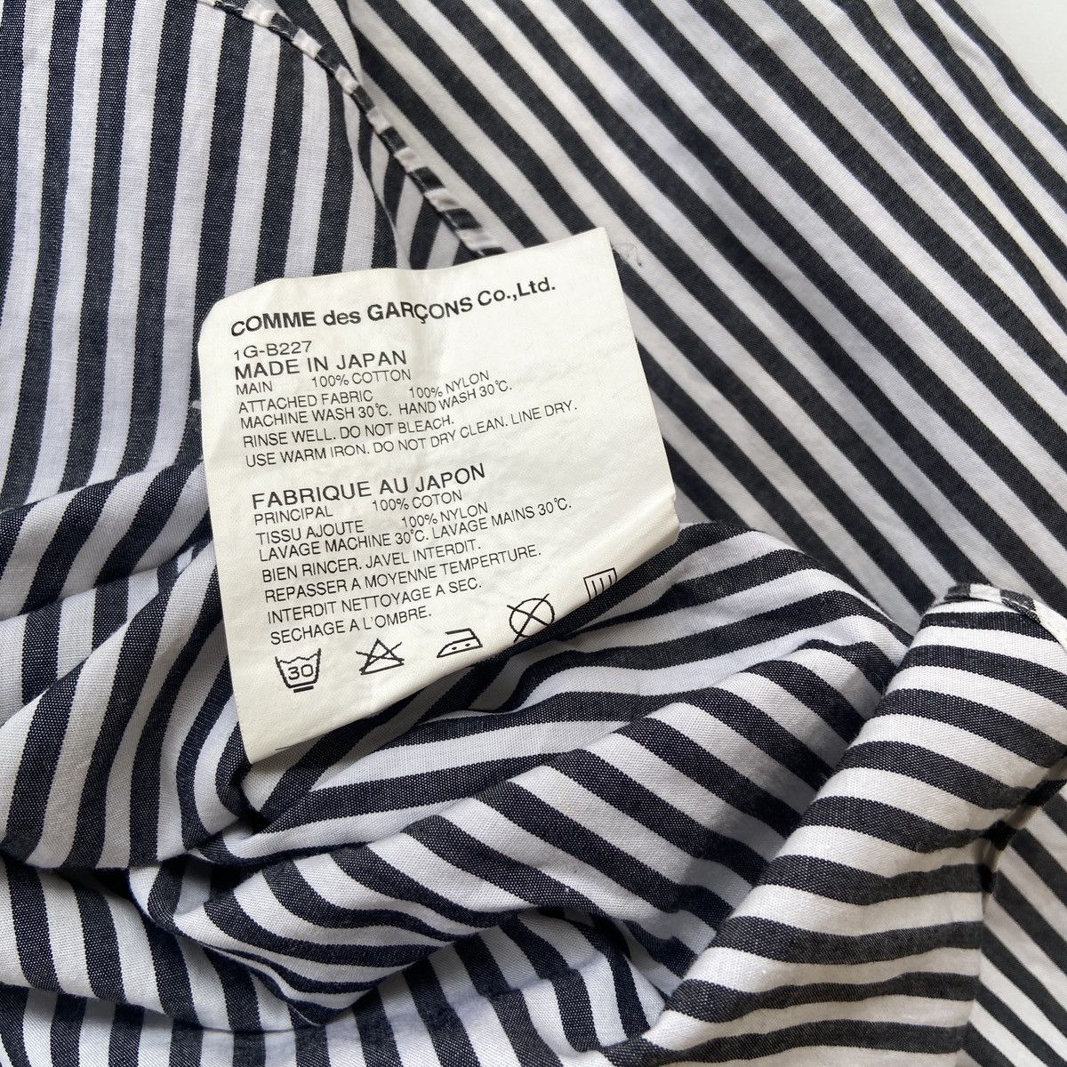 Comme des Garcons Black BLACK COMME des GARCONS Satin Flourescent Stripe Long Sleeve Size US S / EU 44-46 / 1 - 6 Thumbnail