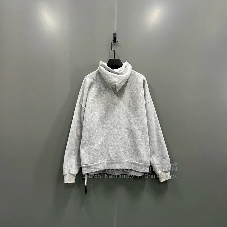 Balenciaga Balenciaga Gray Front Logo Printed Hoodie Size US S / EU 44-46 / 1 - 2 Thumbnail