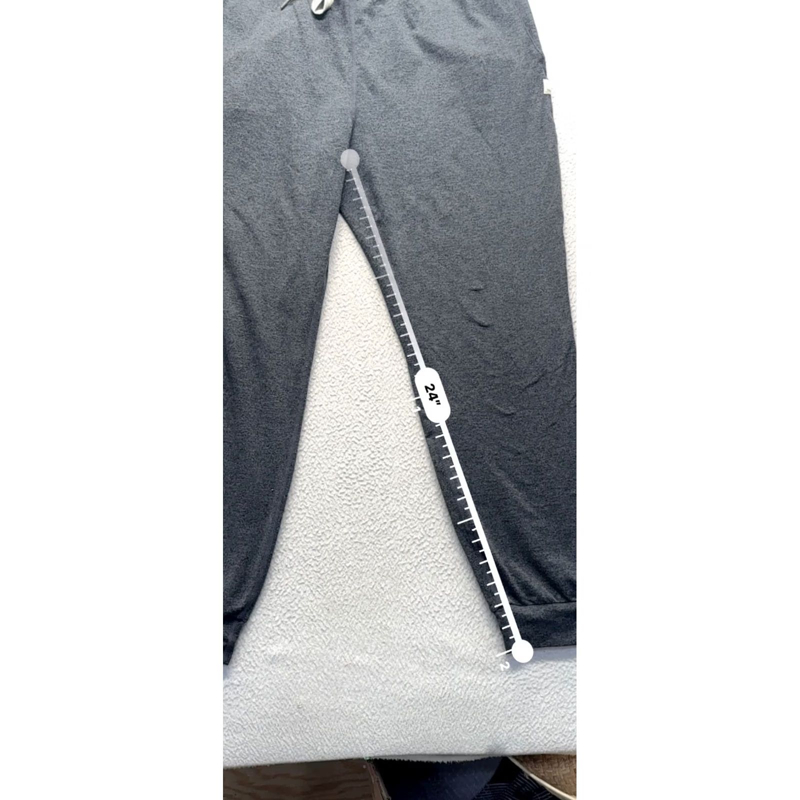 Vuori Vuori Jogger Pants Dark Gray Elastic Waistband Drawstring 34.5" Inseam 25 in Mens Shoes? Size US 34 / EU 50 - 5 Thumbnail