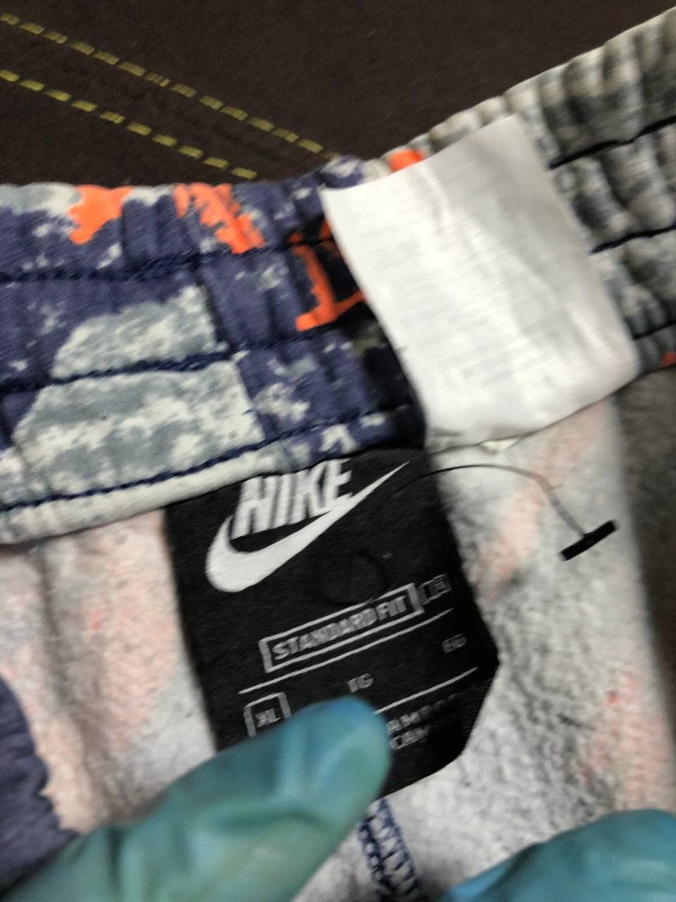 Nike Boys Nike Logo Multicolor Jogger Sweatpants Standard Fit Size US 29 - 2 Thumbnail