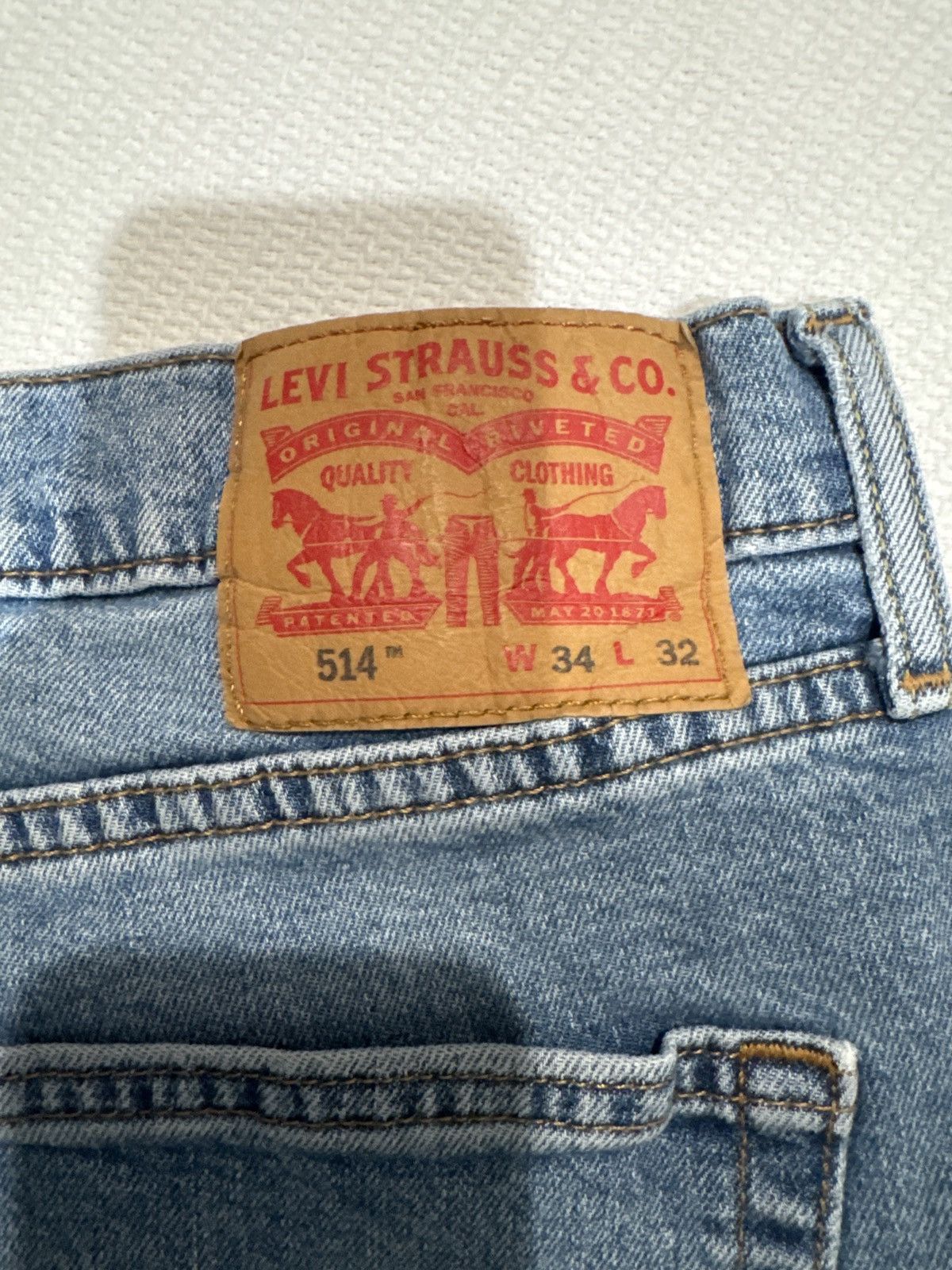 Levi's Levi’s 514 Jeans W34 L32 Size US 34 / EU 50 - 2 Thumbnail