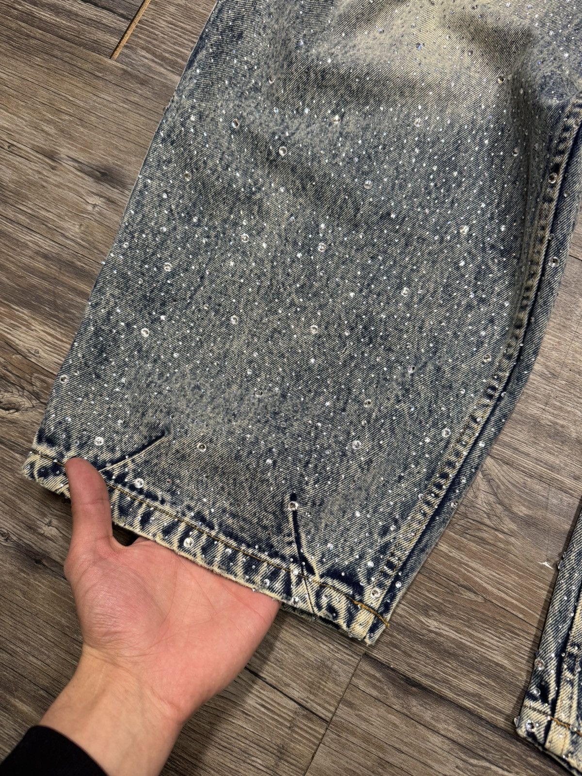 Vale Vale Rhinestone All Over Jeans Size US 34 / EU 50 - 2 Thumbnail