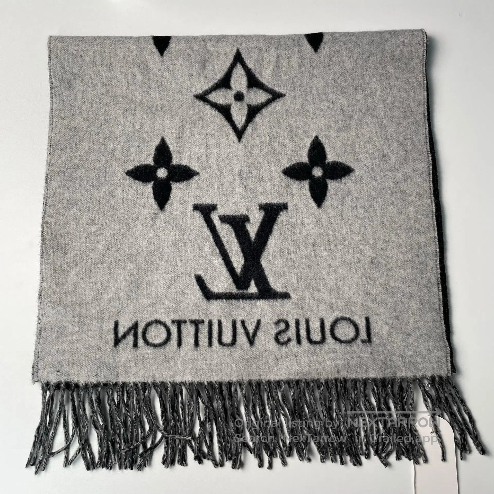 Louis Vuitton Louis Vuitton Black and Gray Printed Cashmere Double-sided Size ONE SIZE - 7 Thumbnail