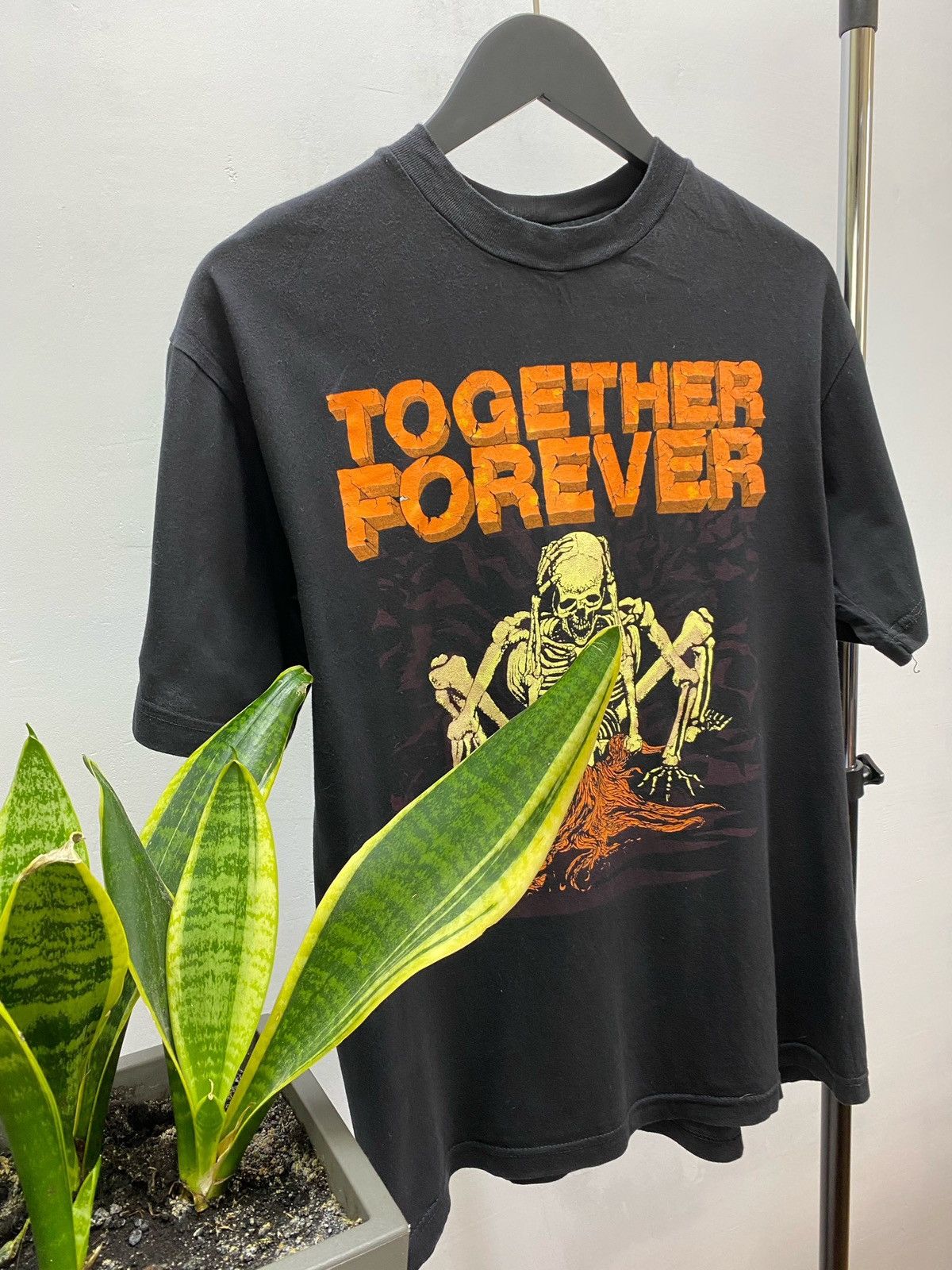Vintage Vintage Forever Together Skeletons Love T Shirt Size US L / EU 52-54 / 3 - 3 Thumbnail