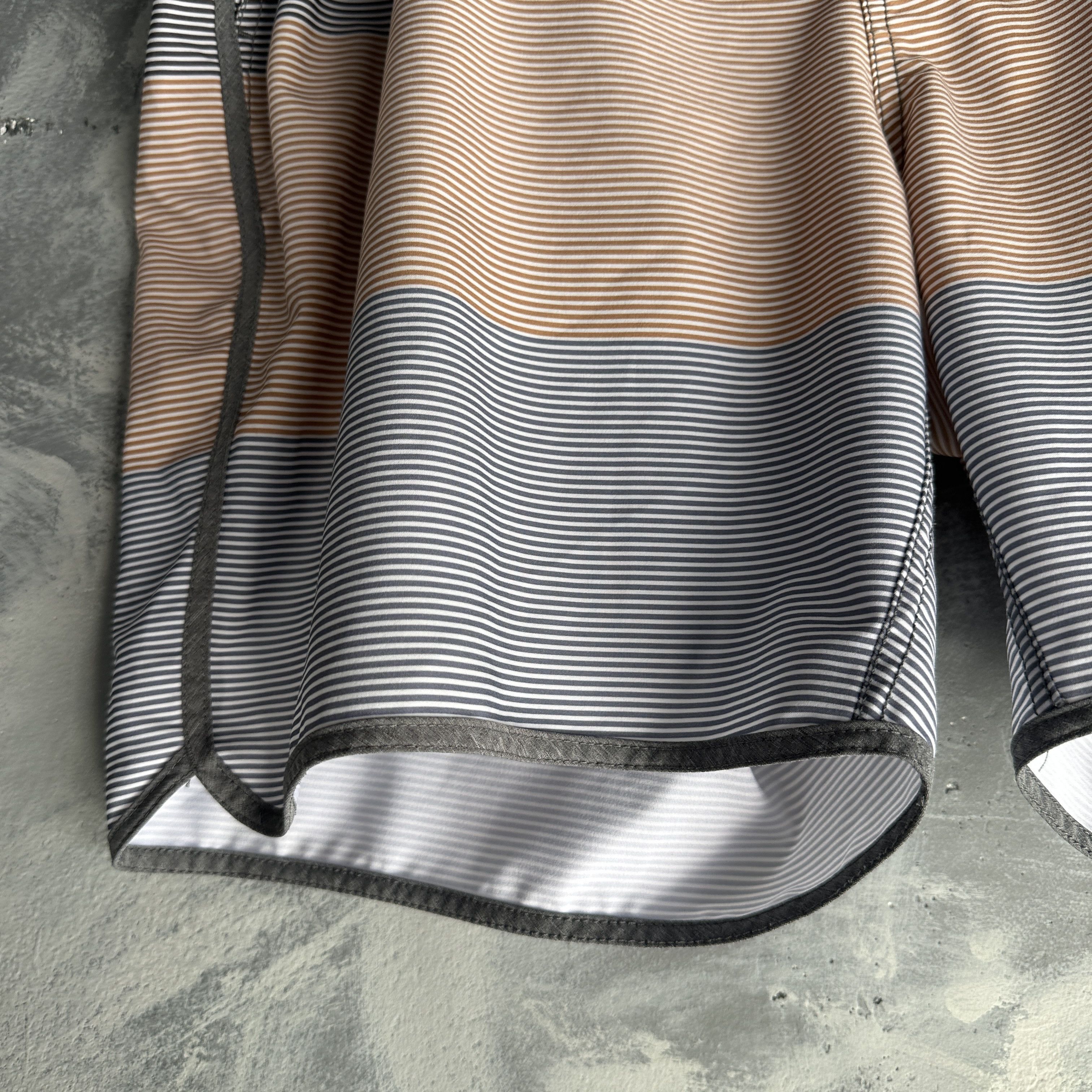 Vuori Vuori Cruise Board Shorts 38 Gray Striped Swim Trunks V314 Size US 38 / EU 54 - 4 Thumbnail