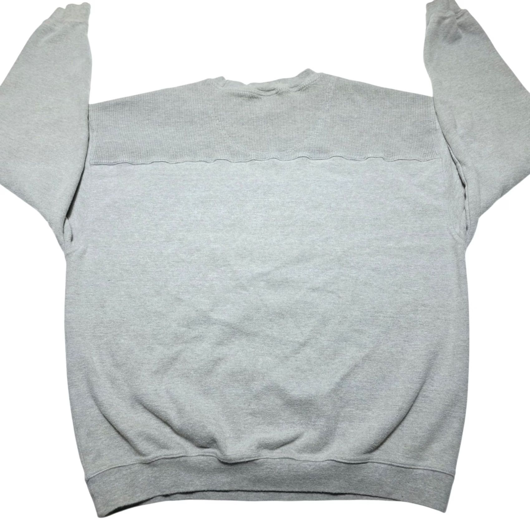 Tommy Bahama VINTAGE Tommy Bahama Embroidered Heavyweight Sweatshirt Rowing Fishing Mens Medium 90's Gray Cotton Blend Pullover Boats Size US M / EU 48-50 / 2 - 3 Thumbnail