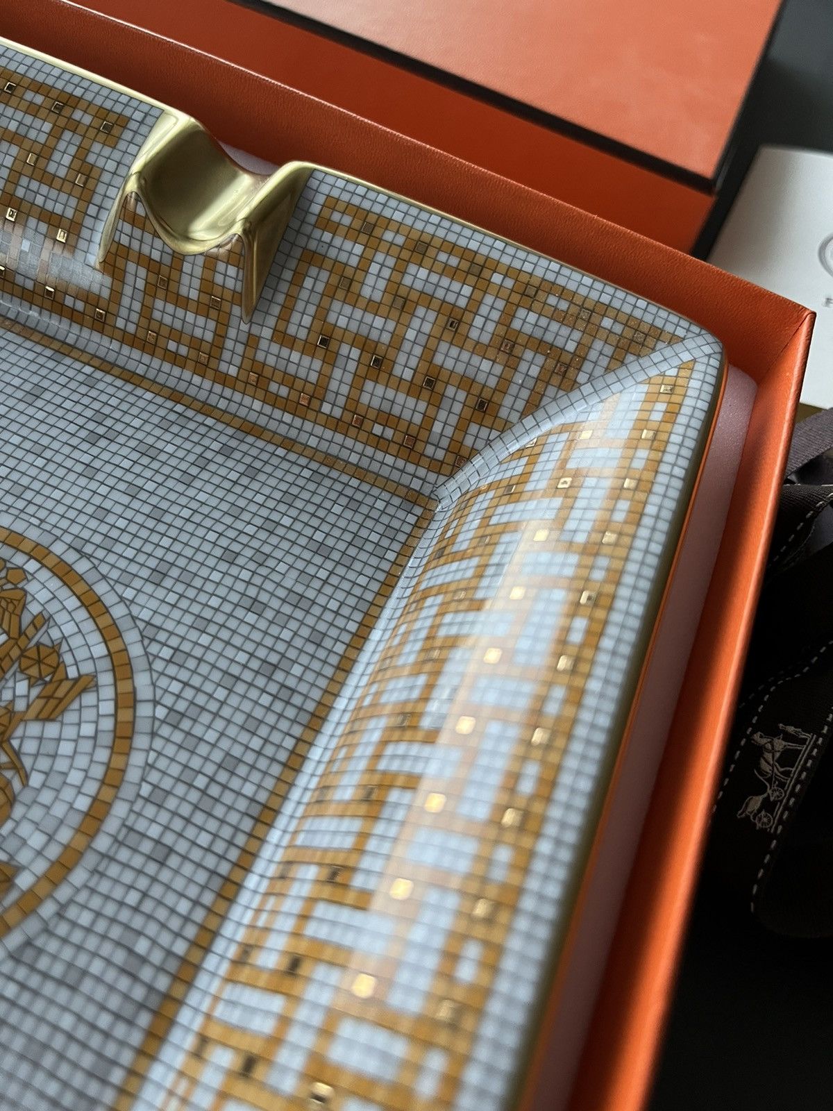Hermes Rare Brand New Hermes H Logo Mosaique Au 24 Gold Ashtray Size ONE SIZE - 17 Thumbnail