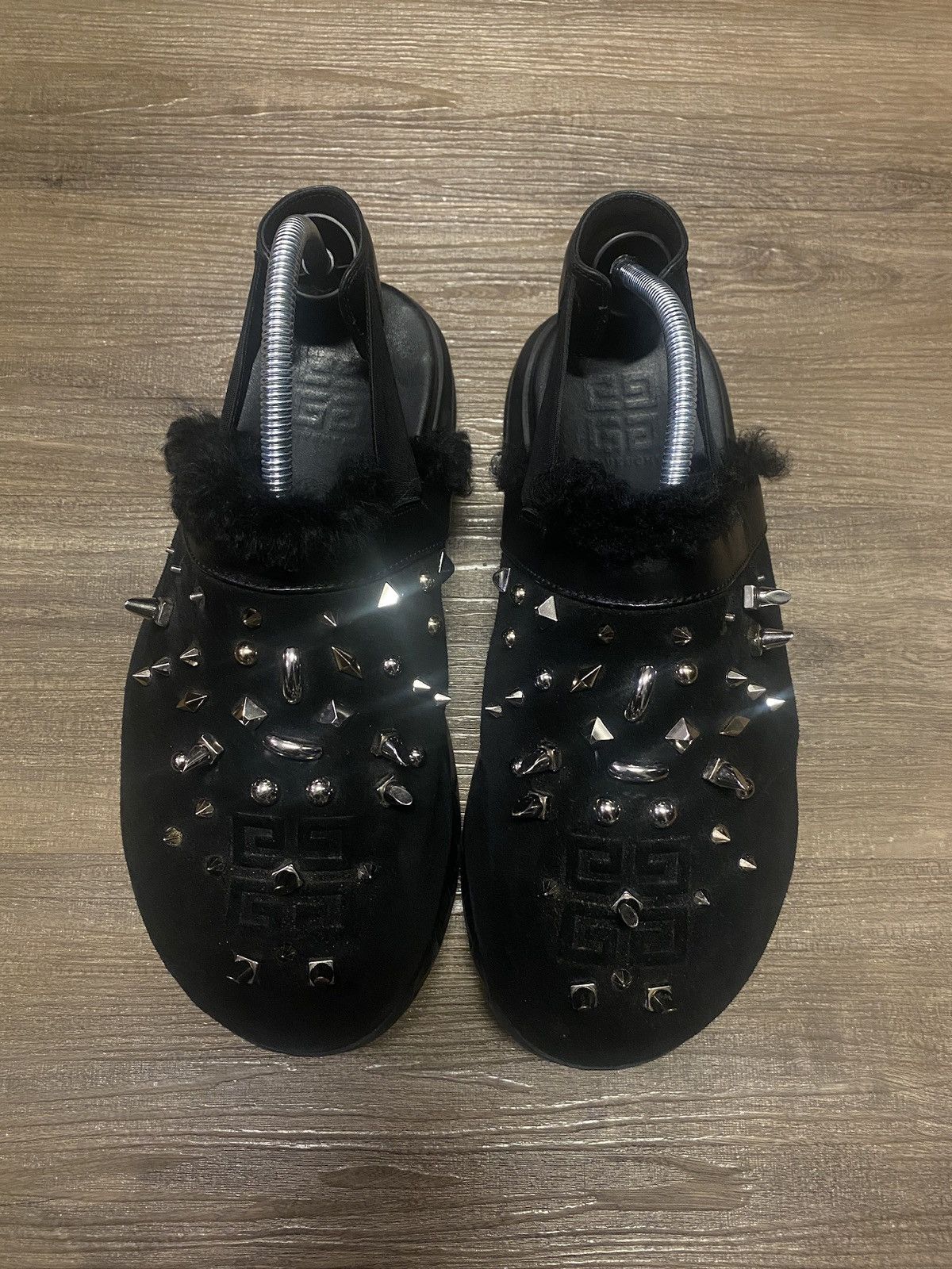 Givenchy Givenchy Black Spiked Marshmallow Sandals Size US 10 / EU 43 - 1 Thumbnail