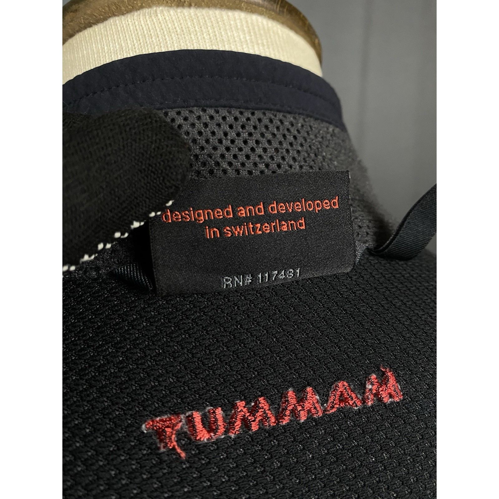 Mammut Mammut Men's Black SoftTech Softshell Windbreaker Jacket Siz Size US S / EU 44-46 / 1 - 14 Thumbnail