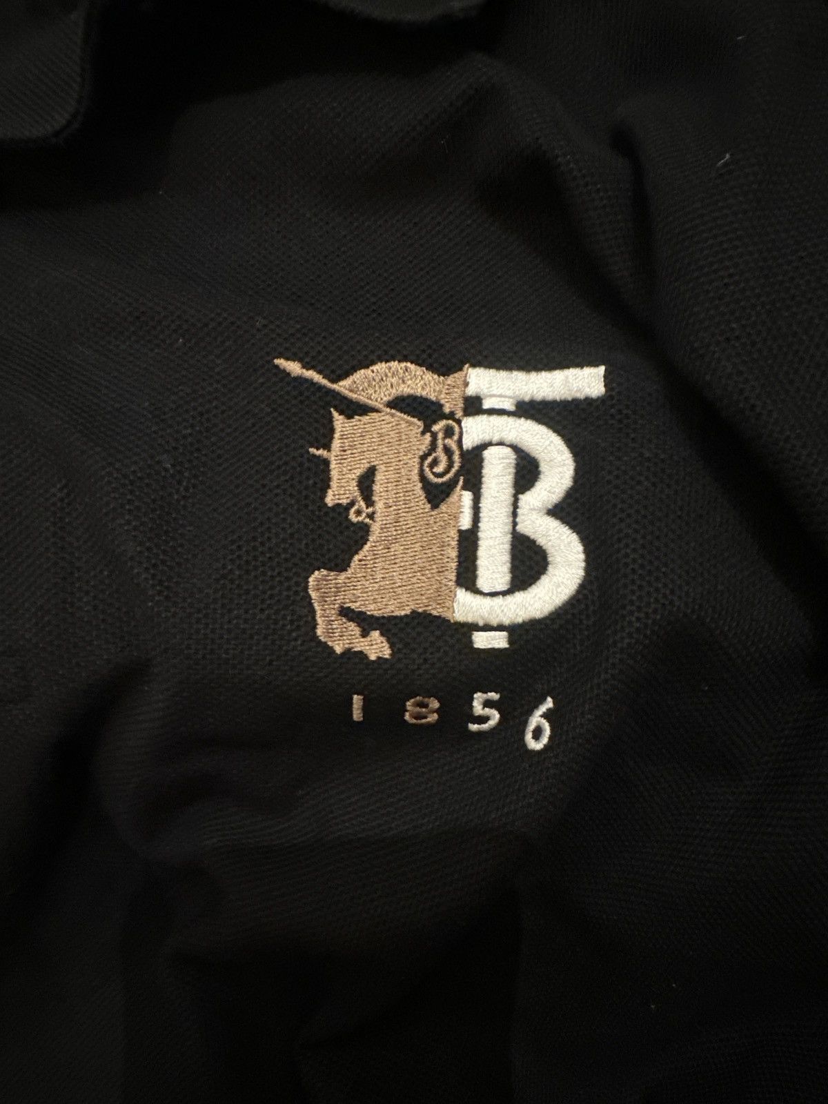 Burberry Burberry TB 1856 Equestrian Knight Embroidered Long-Sleeve Size US L / EU 52-54 / 3 - 17 Thumbnail
