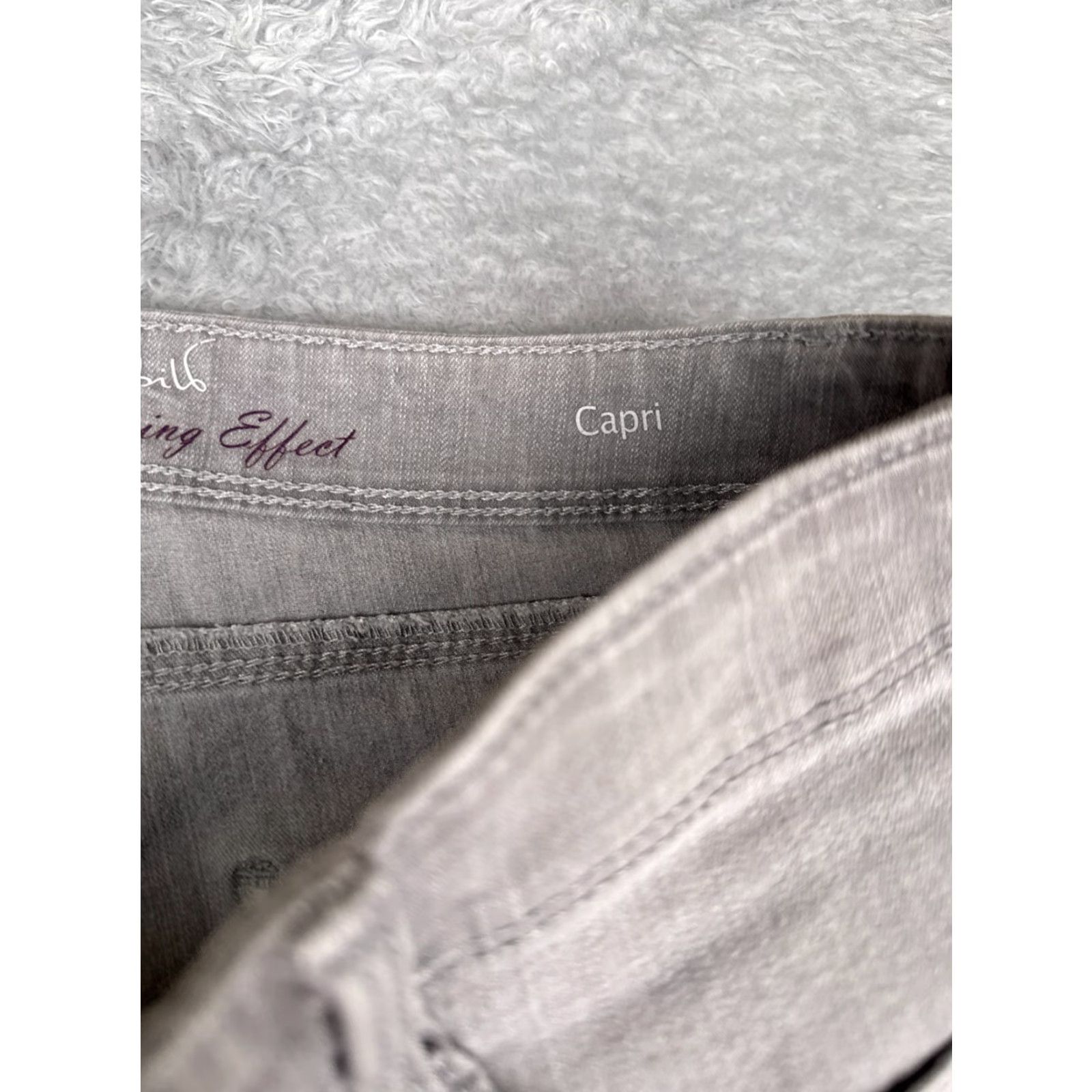 Gloria Vanderbilt Gloria Vanderbilt Jeans Women 8 Gray Denim Capri Cotton Blend Studded Ankle 30x23 Vintage: No Size 30" / US 8 / IT 44 - 7 Thumbnail