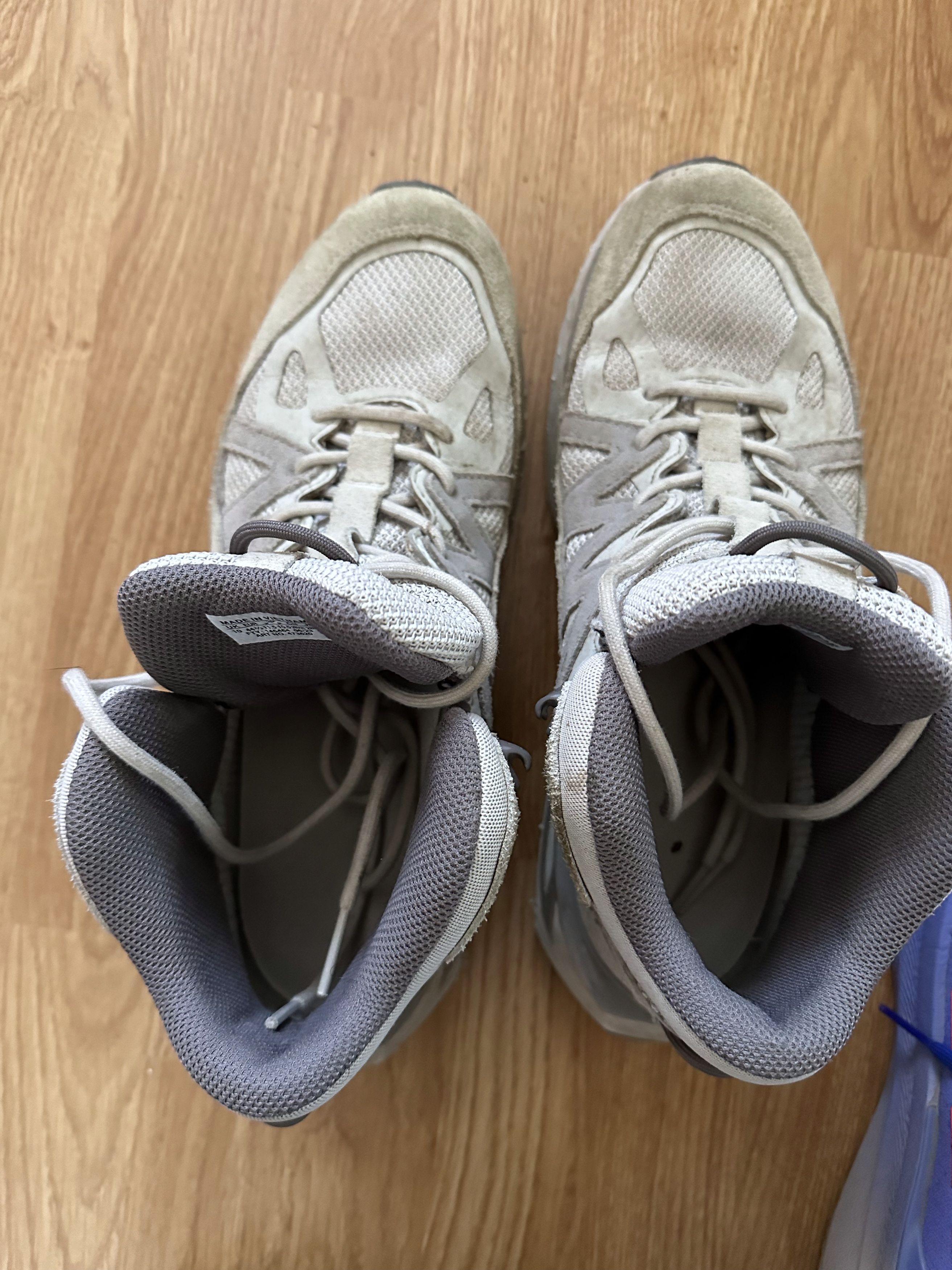 Salomon (3 pairs) Odyssey ELMT, UltraBOOST 5X, SC Trail Size US 10.5 / EU 43-44 - 11 Thumbnail