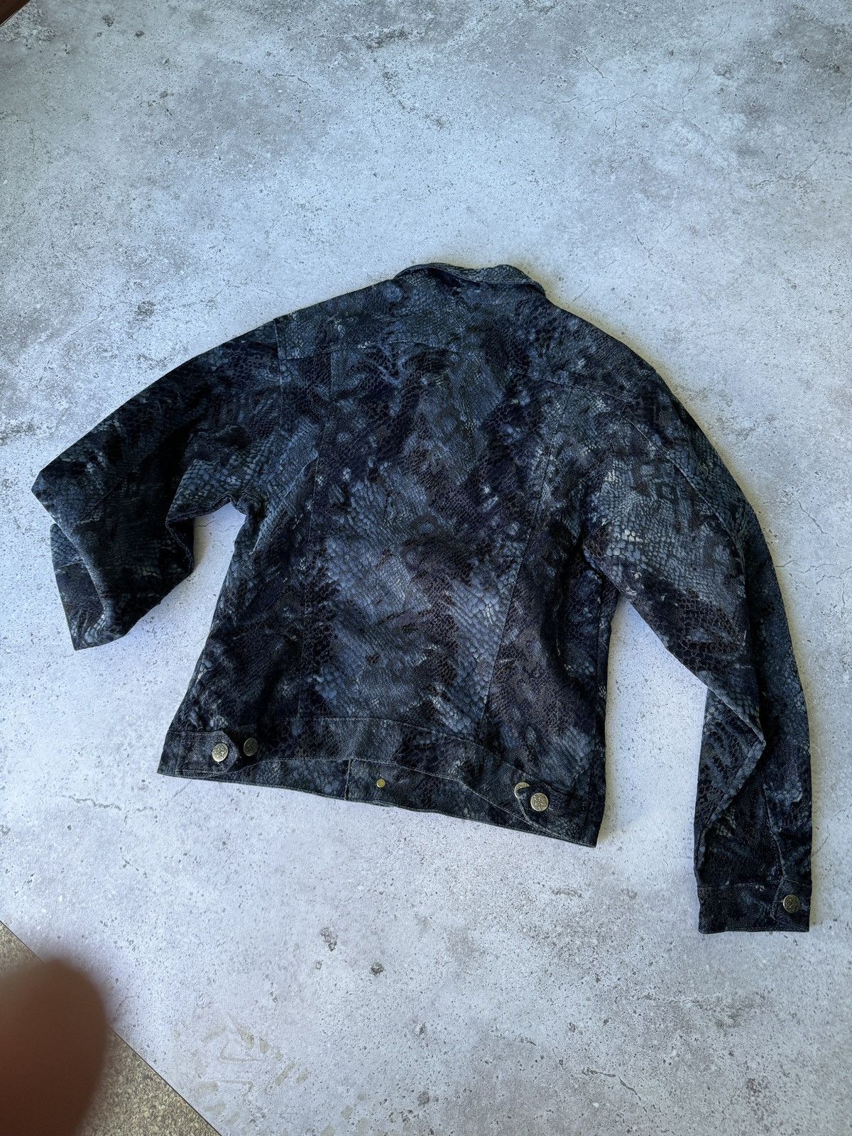 Japanese Brand Vintage Japanese Snake Piton JPG Style Denim Jeans Jacket Size US S / EU 44-46 / 1 - 2 Thumbnail