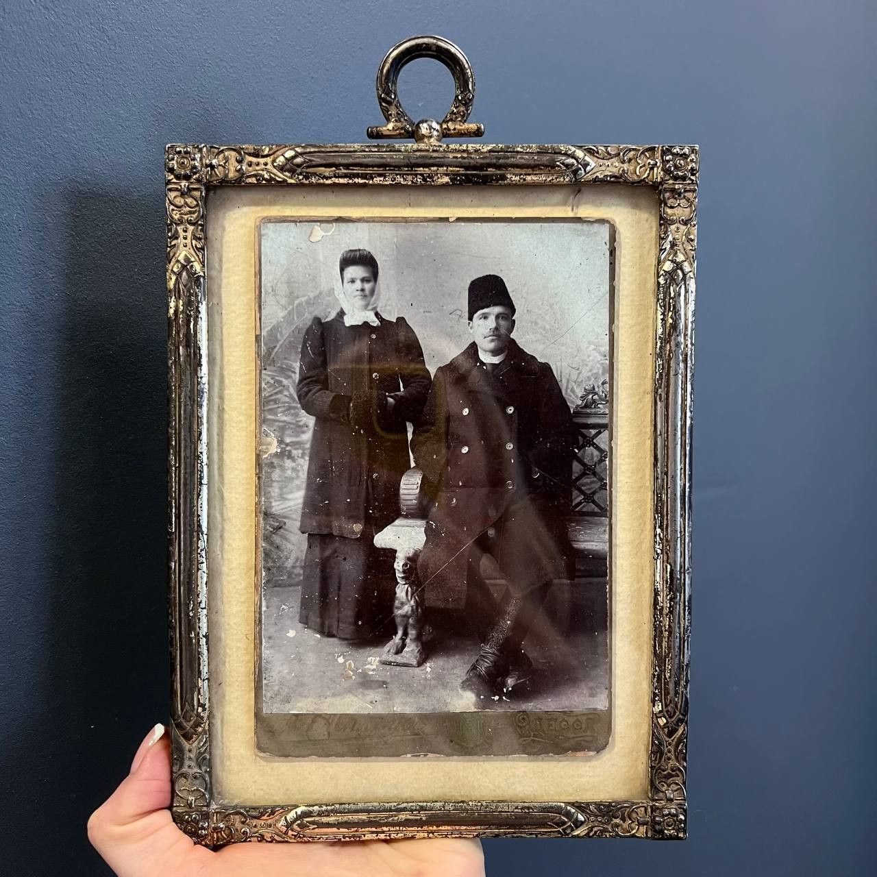 Antique Collectible Gilt Plated Brass Family Photo Portrait