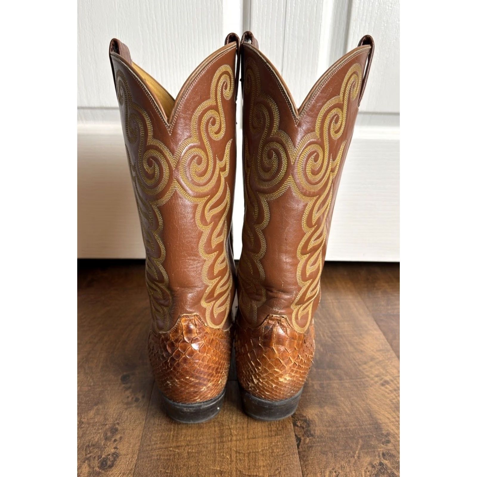Tony Lama VINTAGE Tony Lama 8113 Exotic Python Brown Label Men's Size 8.5D Cowboy Boots - READ Size US 9 / EU 42 - 5 Thumbnail