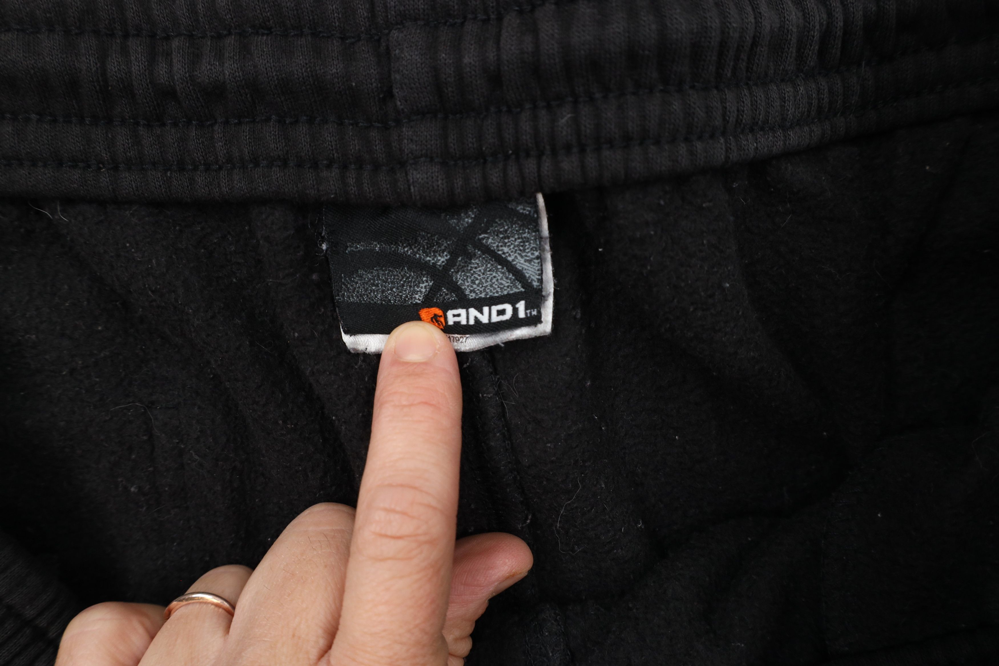 Vintage Vintage And1 Basketball Wide Leg Cargo Sweatpants Black Size US 38 / EU 54 - 9 Thumbnail