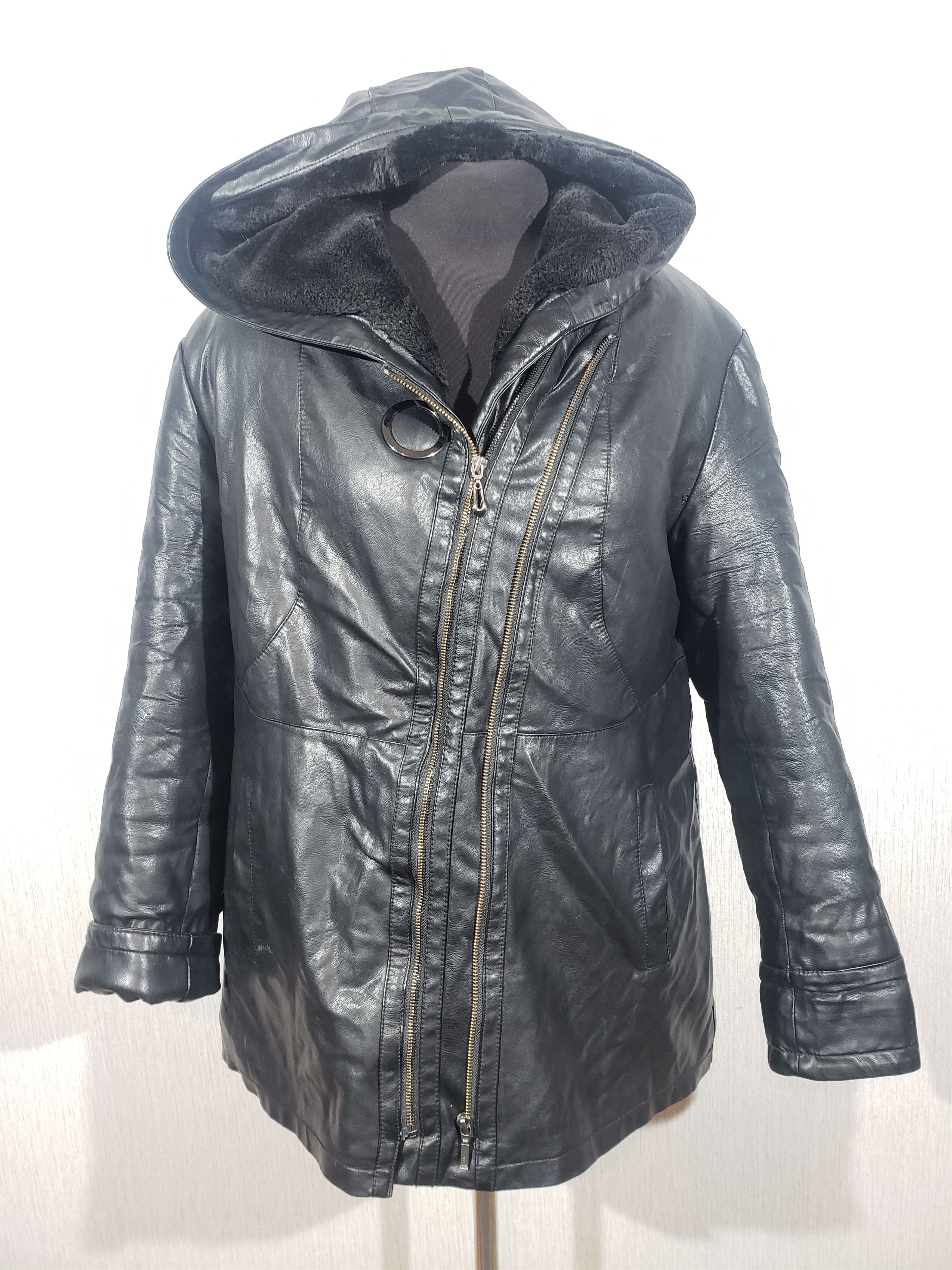Other Warm stylish women's sheepskin coat with faux fur. Size XL / US 12-14 / IT 48-50 - 1 Thumbnail