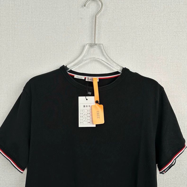 Moncler Moncler Black Short Sleeve T-Shirt-yf Size US L / EU 52-54 / 3 - 1 Thumbnail