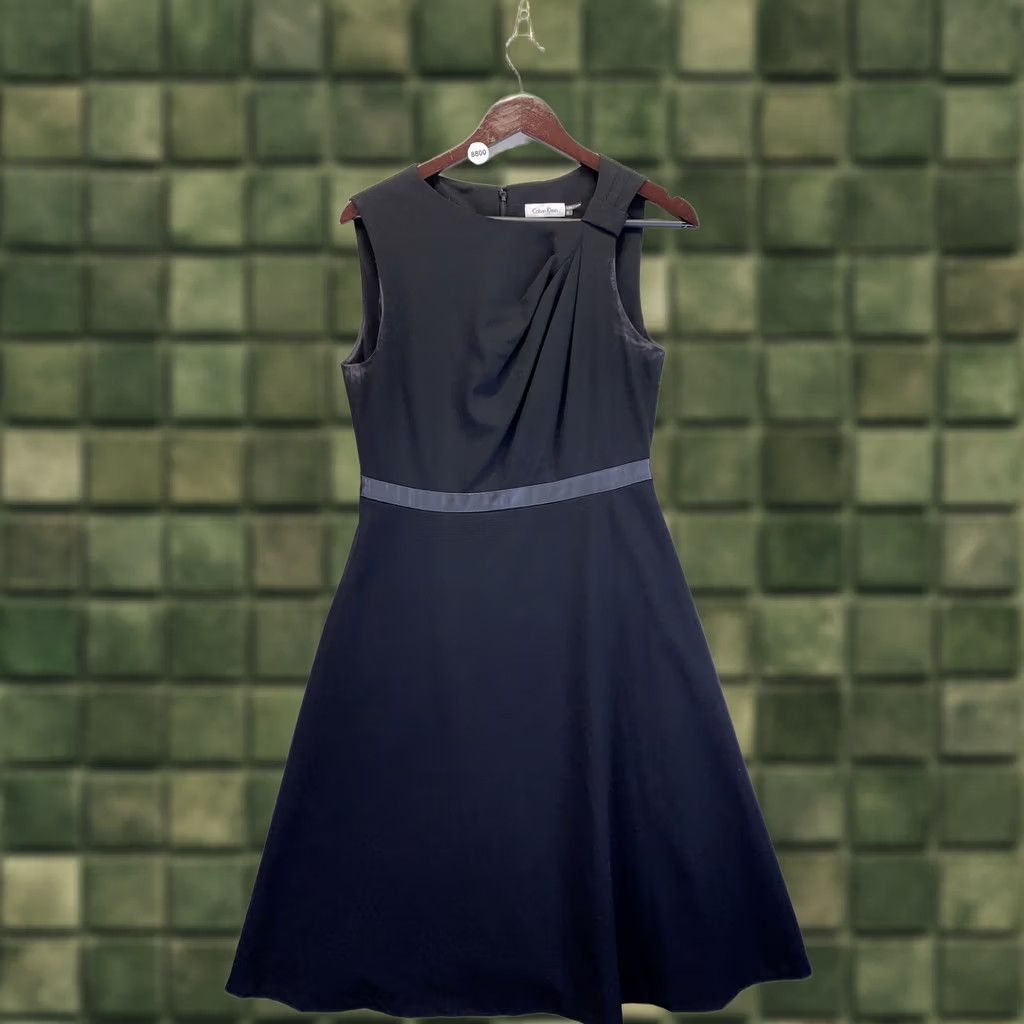 Calvin Klein Calvin Klein Black A-Line Pleated Shoulder Womens 8- Regular Dress/Made For Party/Cocktail Formal Travel Size M / US 6-8 / IT 42-44 - 1 Thumbnail