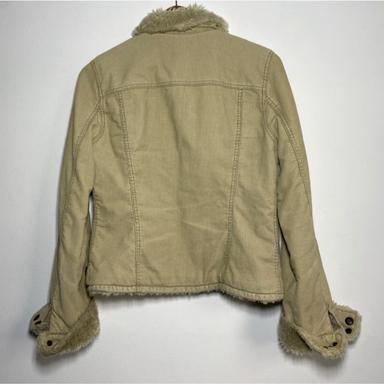 Abercrombie & Fitch VINTAGE Abercrombie & Fitch Corduroy Trucker Jacket Women M Beige Short Long Sleeve Zip City Retro Size M / US 6-8 / IT 42-44 - 3 Thumbnail