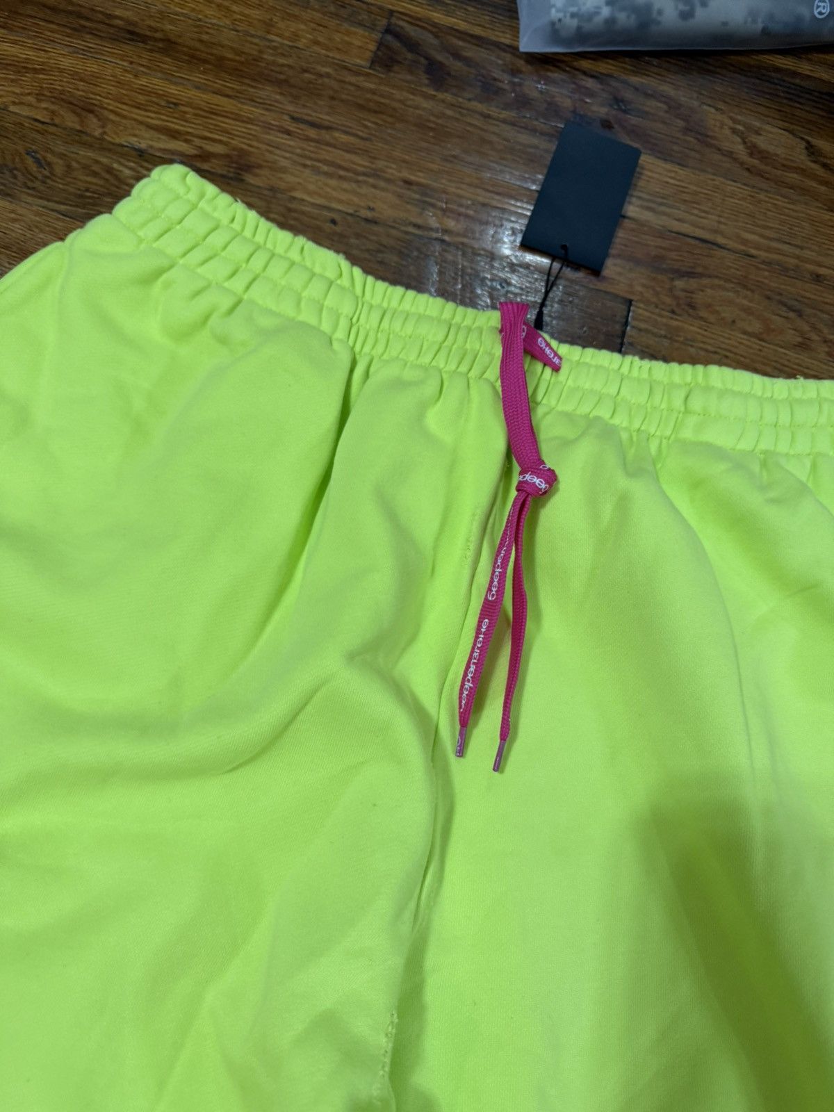 The GV Gallery The Gv Gallery Raspberry Hills Limon Sweatpants Size Small Size US 32 / EU 48 - 4 Thumbnail