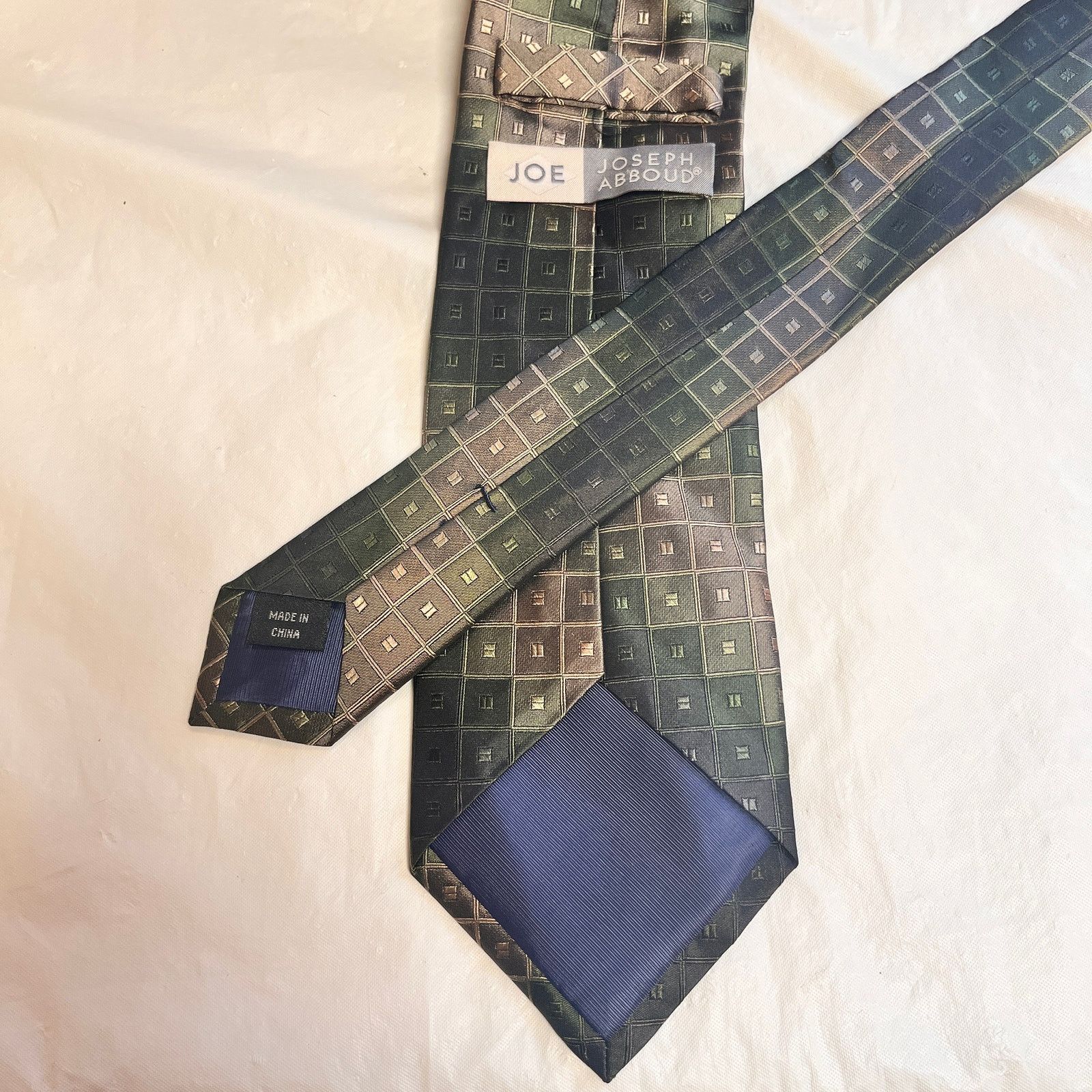 Joseph Abboud Joe Joseph Abboud Geometric Patterned Silk Necktie Size ONE SIZE - 7 Thumbnail