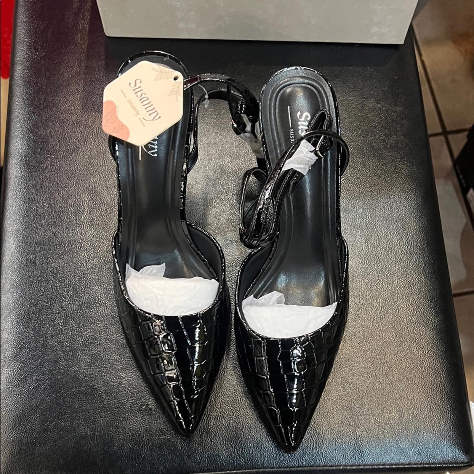 Other Black Croc-Embossed Heels Size US 8.5 / IT 38.5 - 1 Thumbnail