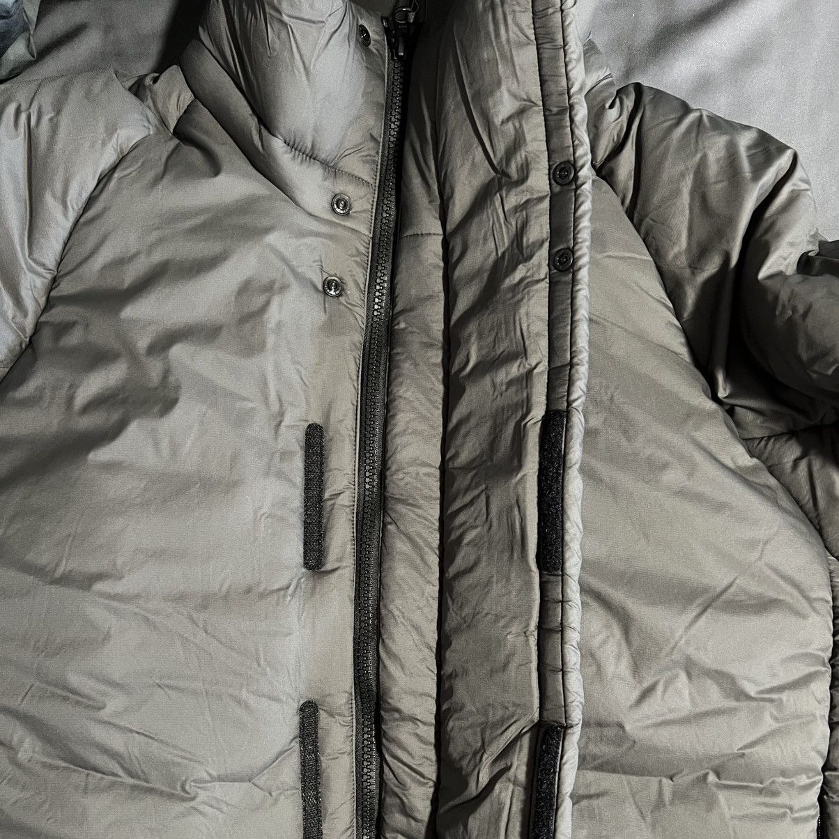 Goldwin Goldwin Highloft Puffy Jacket in Wolf Gray Size US M / EU 48-50 / 2 - 3 Thumbnail