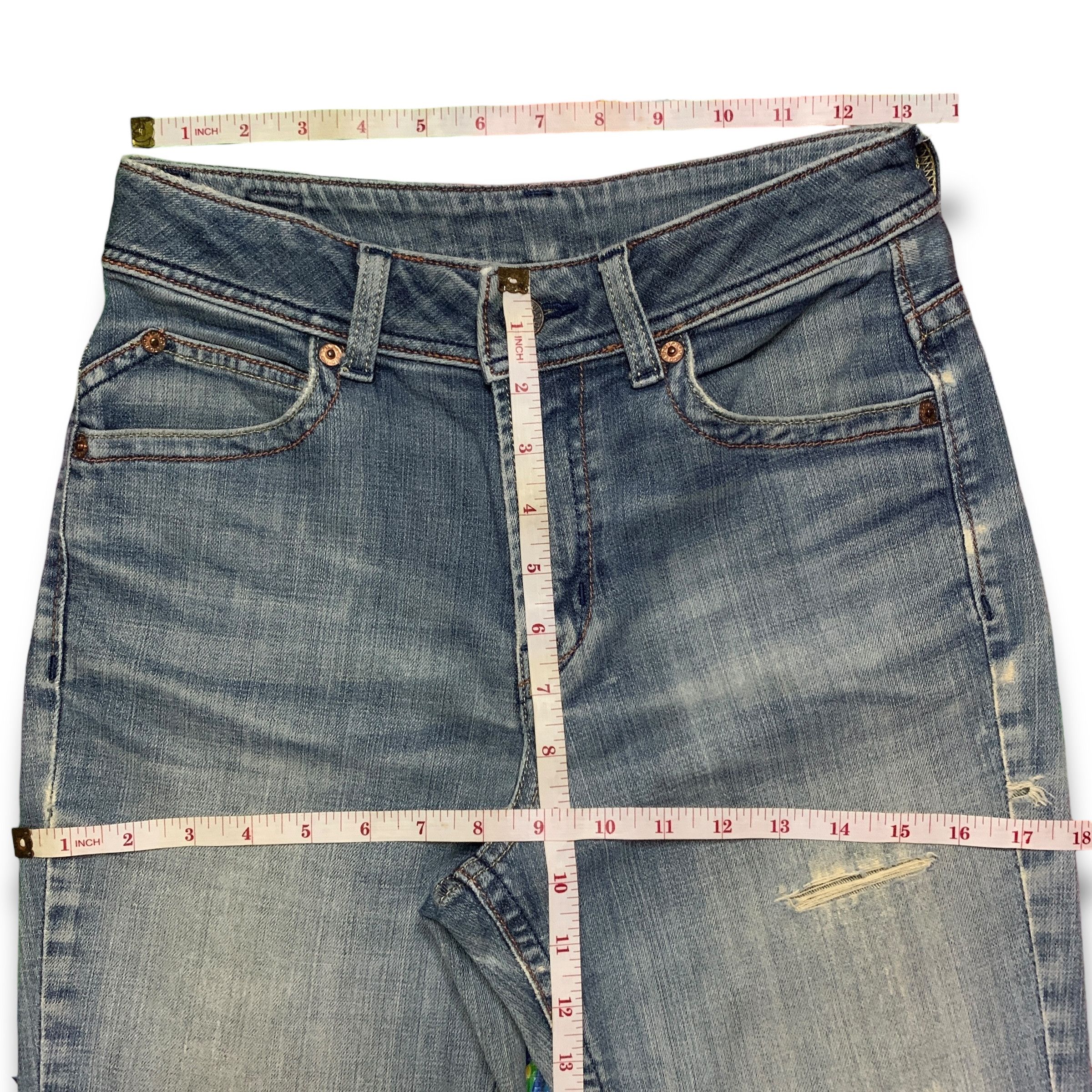 Japanese Brand Vintage Japanese Brand Faded Wash Ripped Style Flare Jeans Size 26" / US 2 / IT 38 - 10 Thumbnail