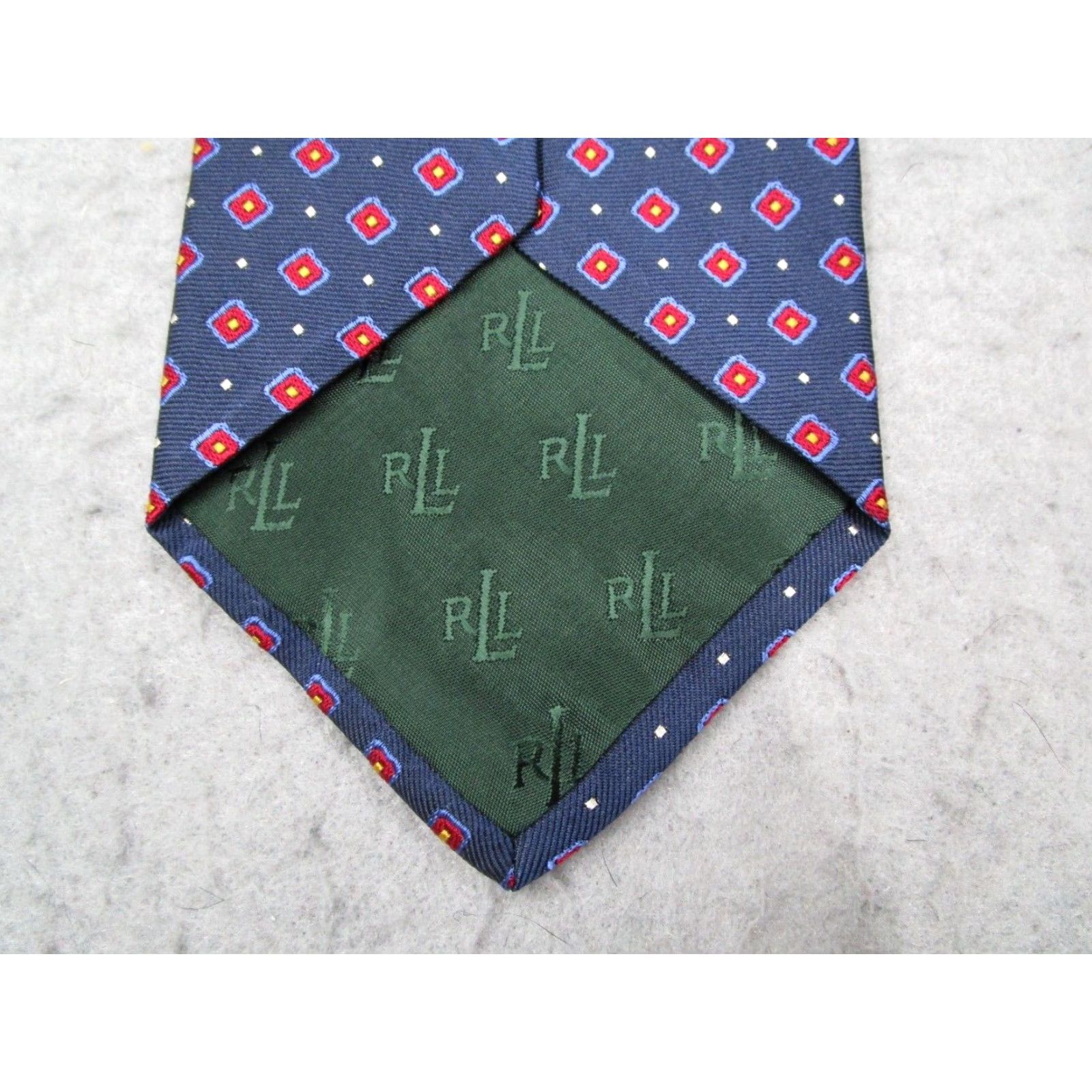 Ralph Lauren VINTAGE Lauren Ralph Lauren Men's Blue Silk Neck Tie Geometric Abstract Classic Work Made in USA Size ONE SIZE - 3 Thumbnail