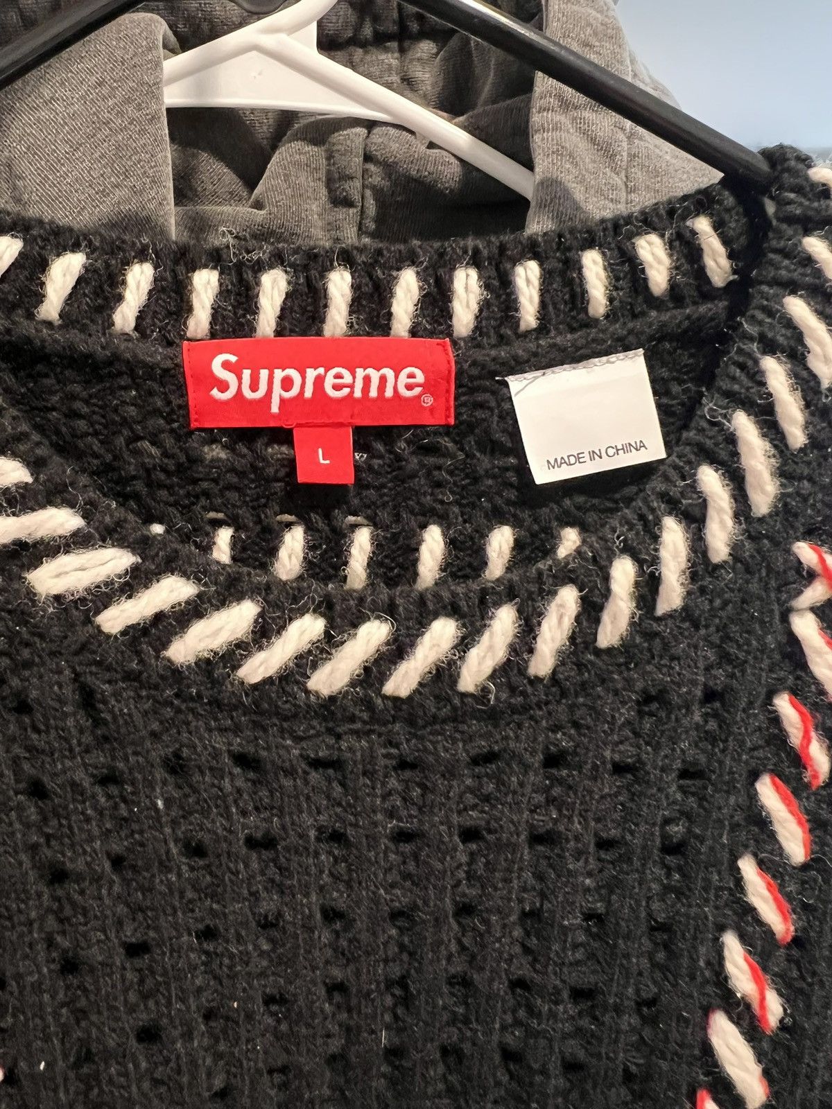 Supreme Supreme quilt stitch sweater SS23 sz L Size US L / EU 52-54 / 3 - 2 Thumbnail