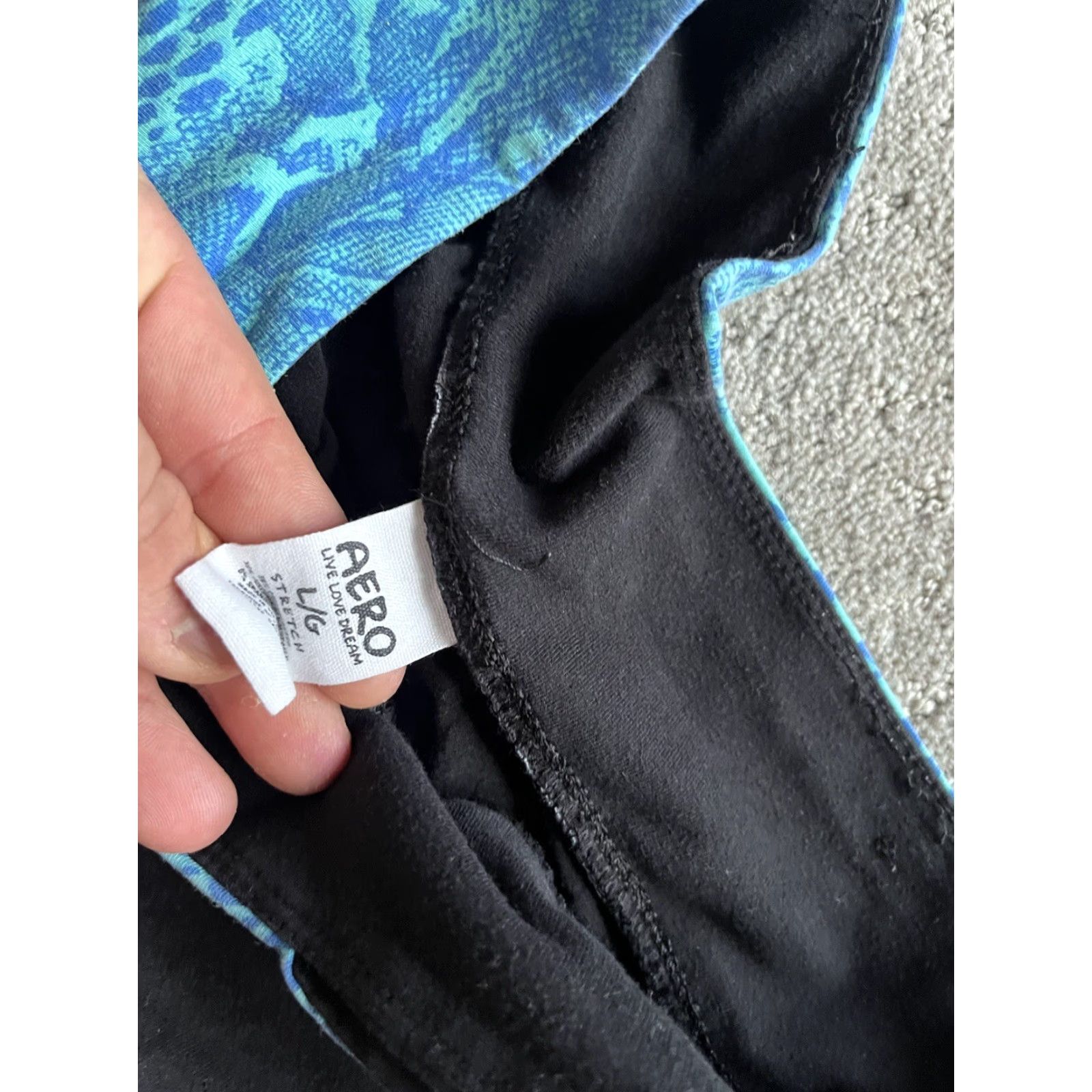 Vintage AERO Black Capri Legging Lightweight Stretch Leggings Women's L Capris Black Aero Capri Legging Activewear Size 36" / US 14 / IT 50 - 5 Thumbnail