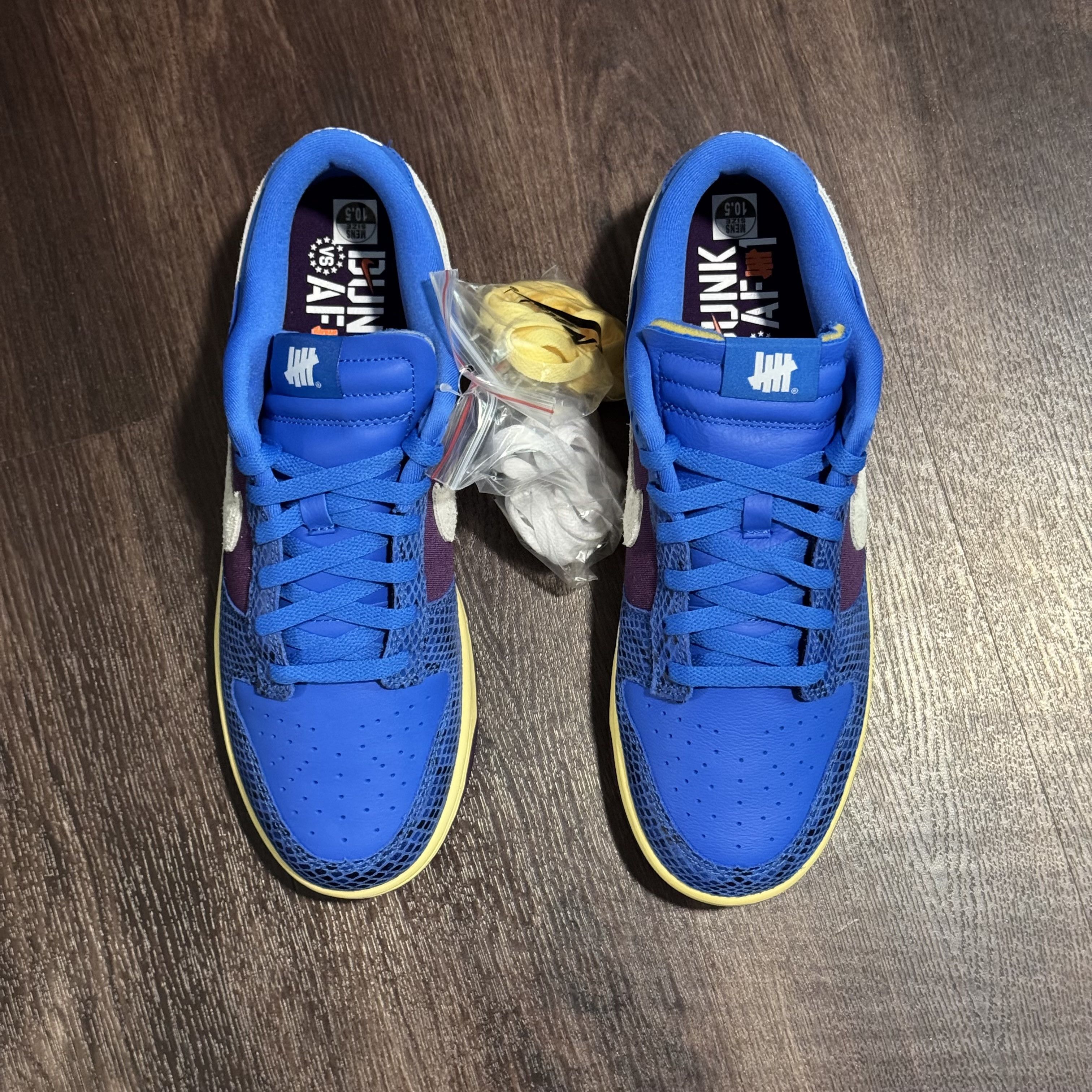 Nike × Undefeated Nike Dunk Low SP Size US 10.5 / EU 43-44 - 2 Thumbnail